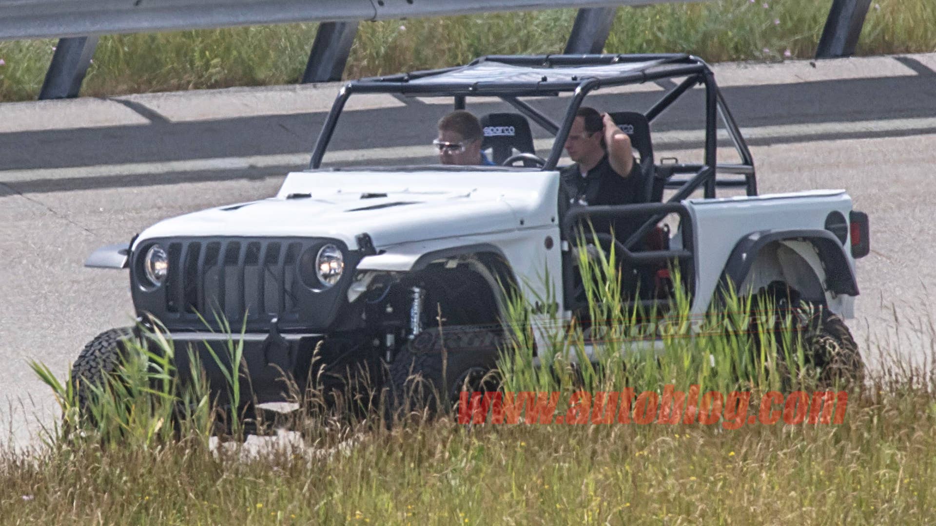 Jeep Wrangler custom off-roader
