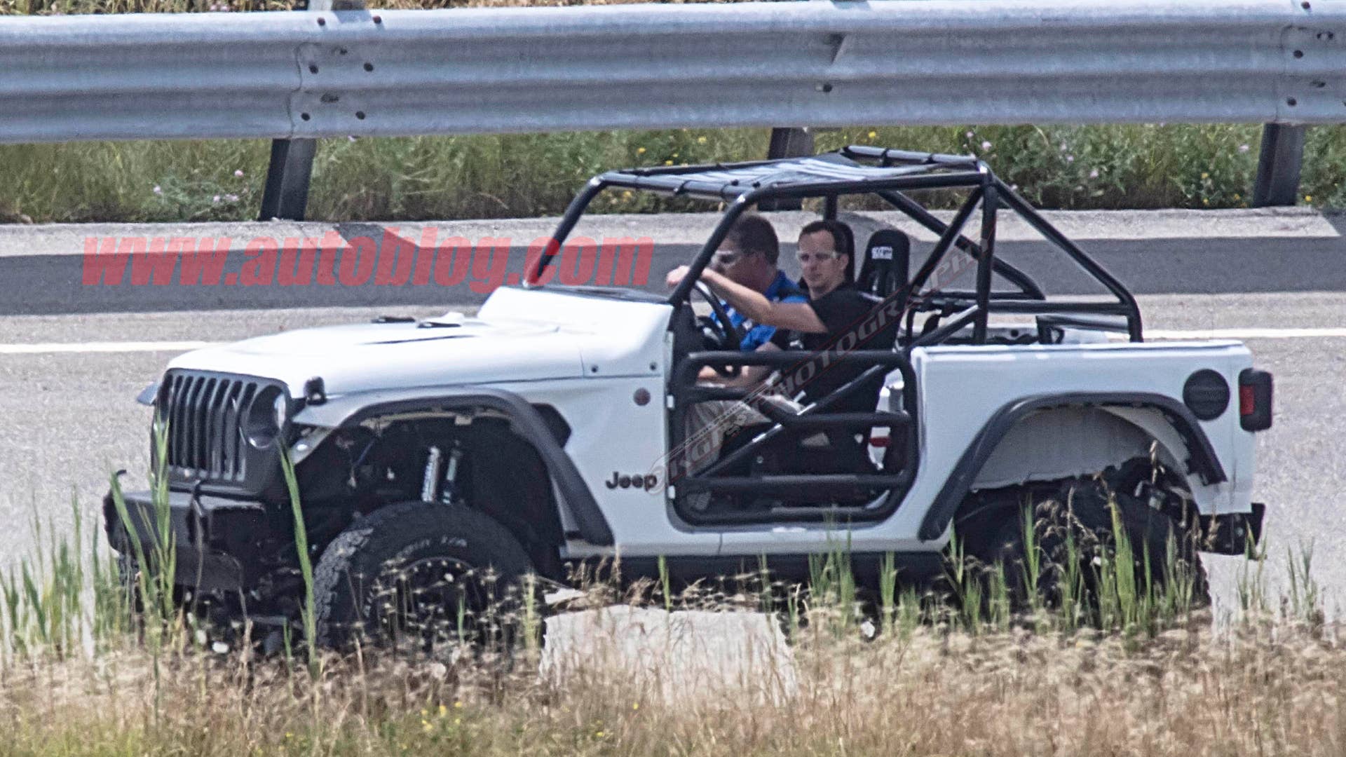 Jeep Wrangler custom off-roader