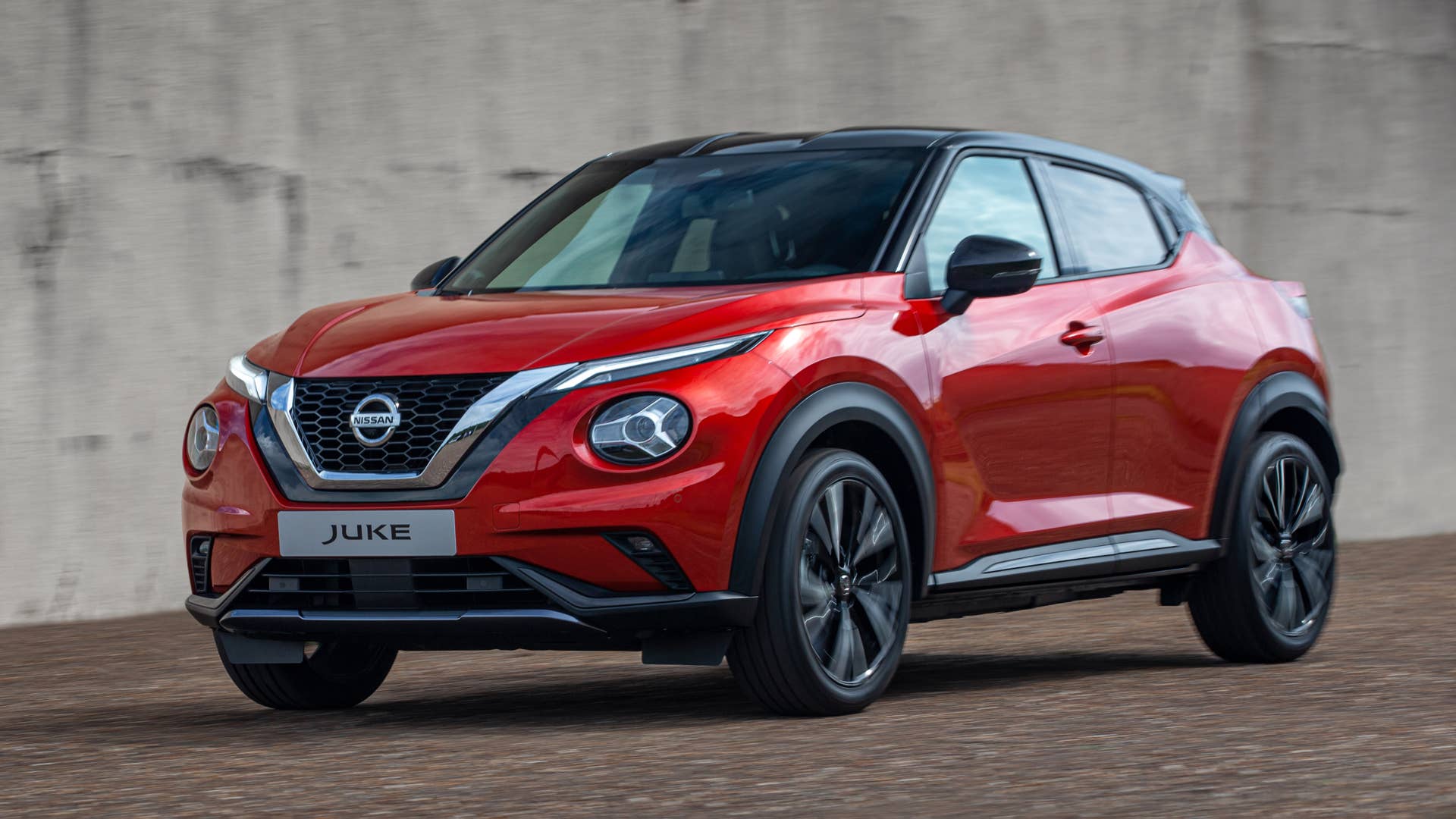Nissan Juke in orange