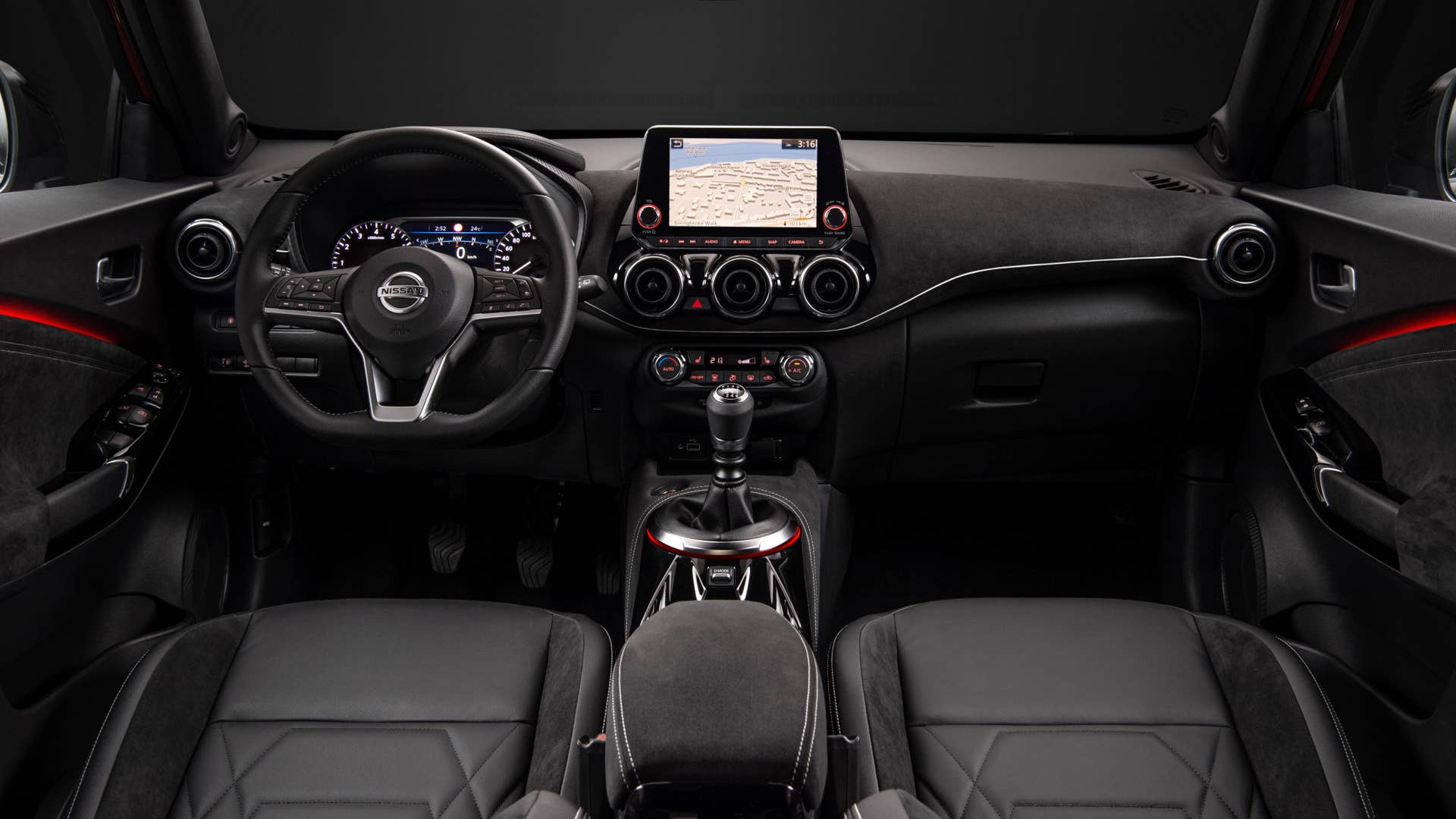 Nissan Juke interior