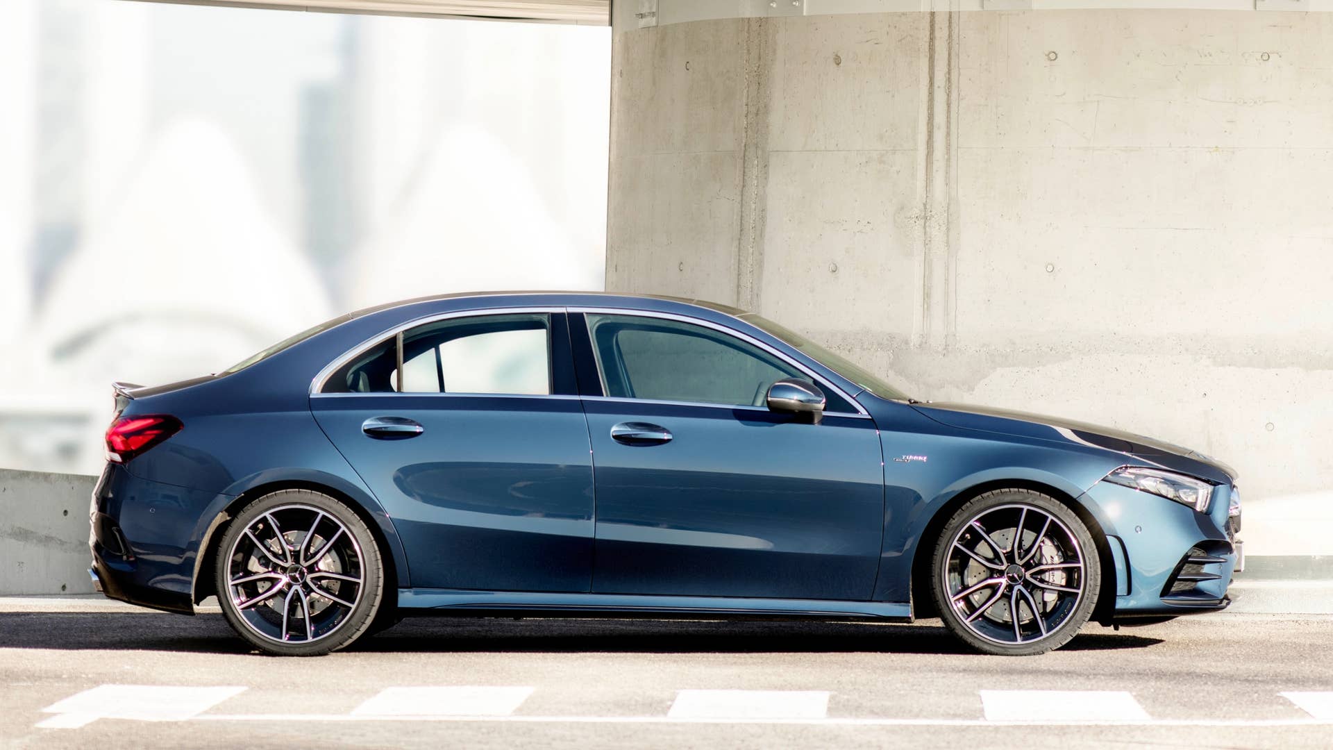 2020 Mercedes-AMG A 35