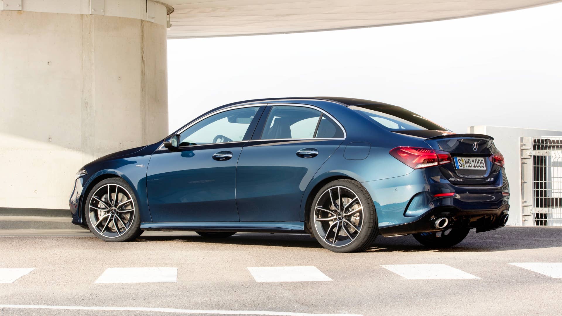 2020 Mercedes-AMG A 35