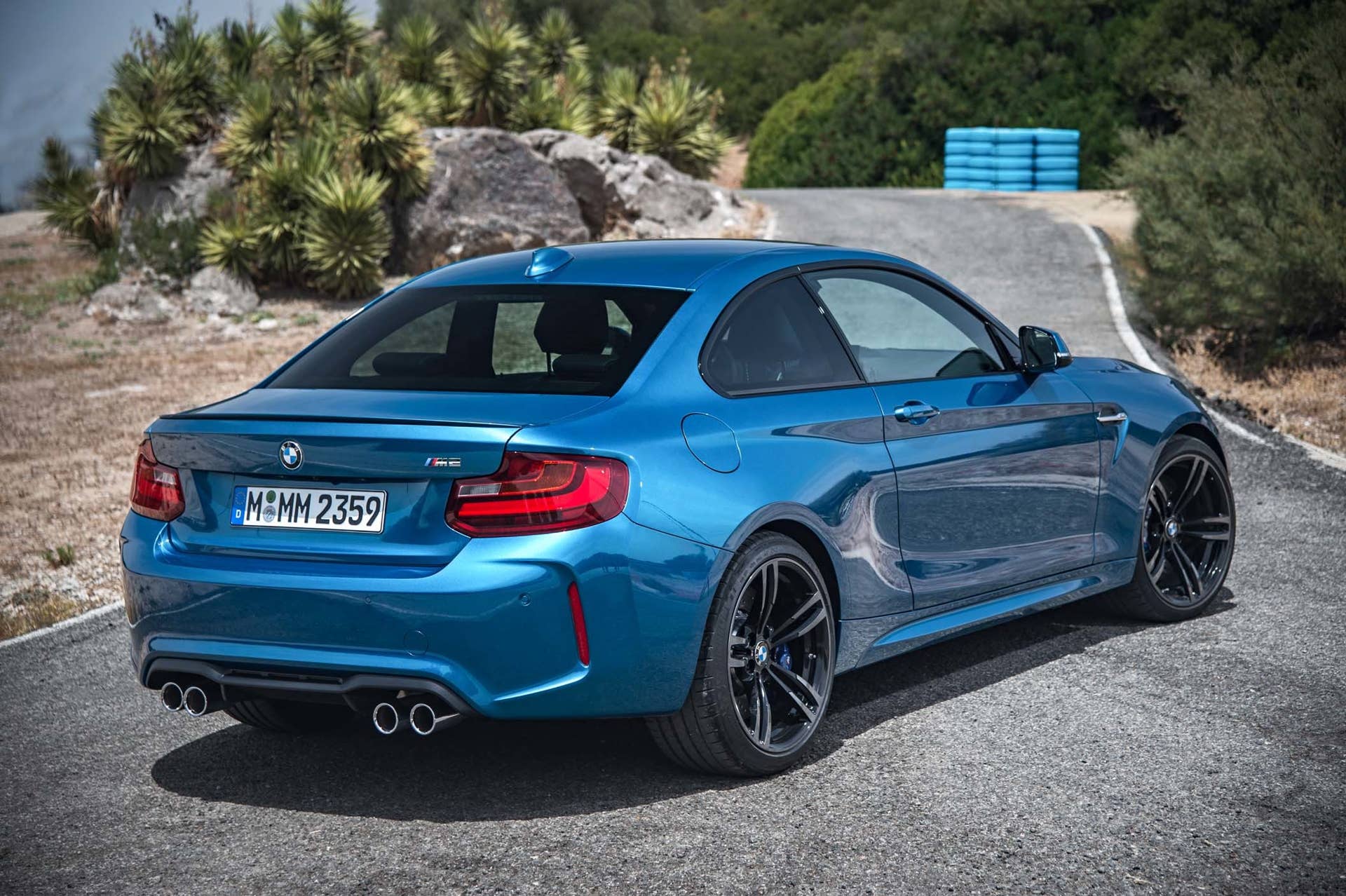 2016 BMW M2 rear 3/4