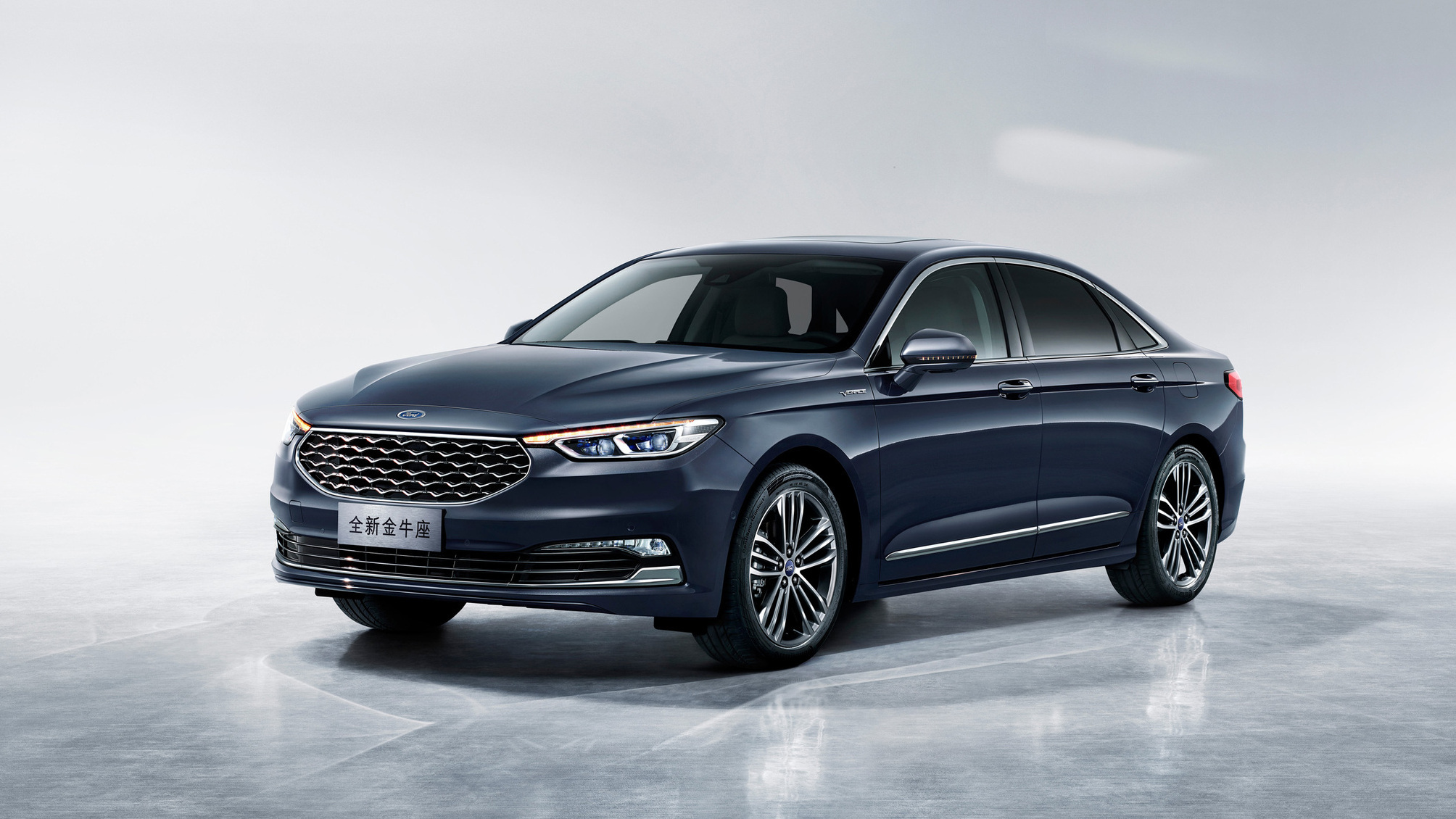 2020 Ford Taurus Vignale (China)