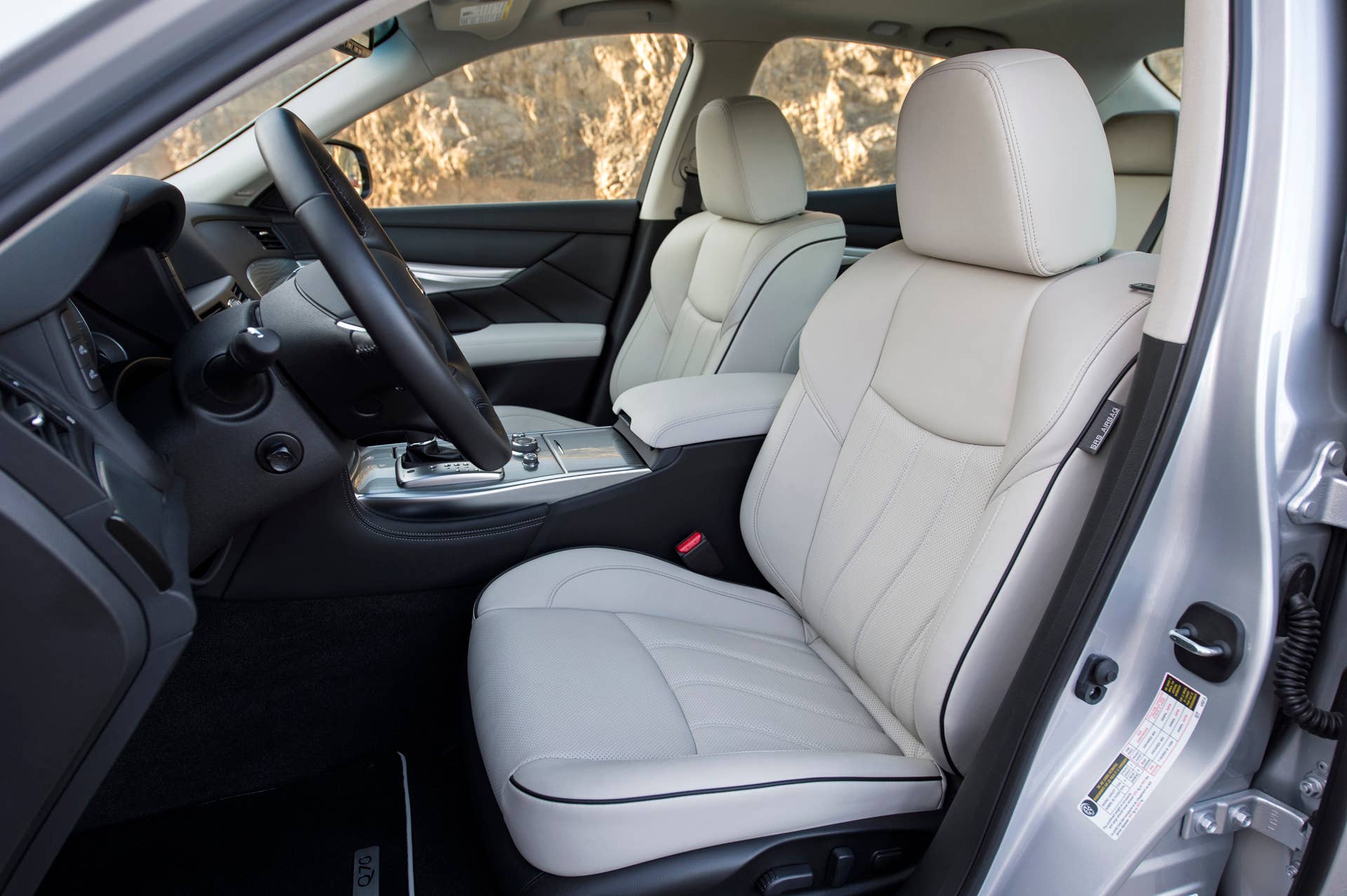 infiniti leather premium select q70 edition