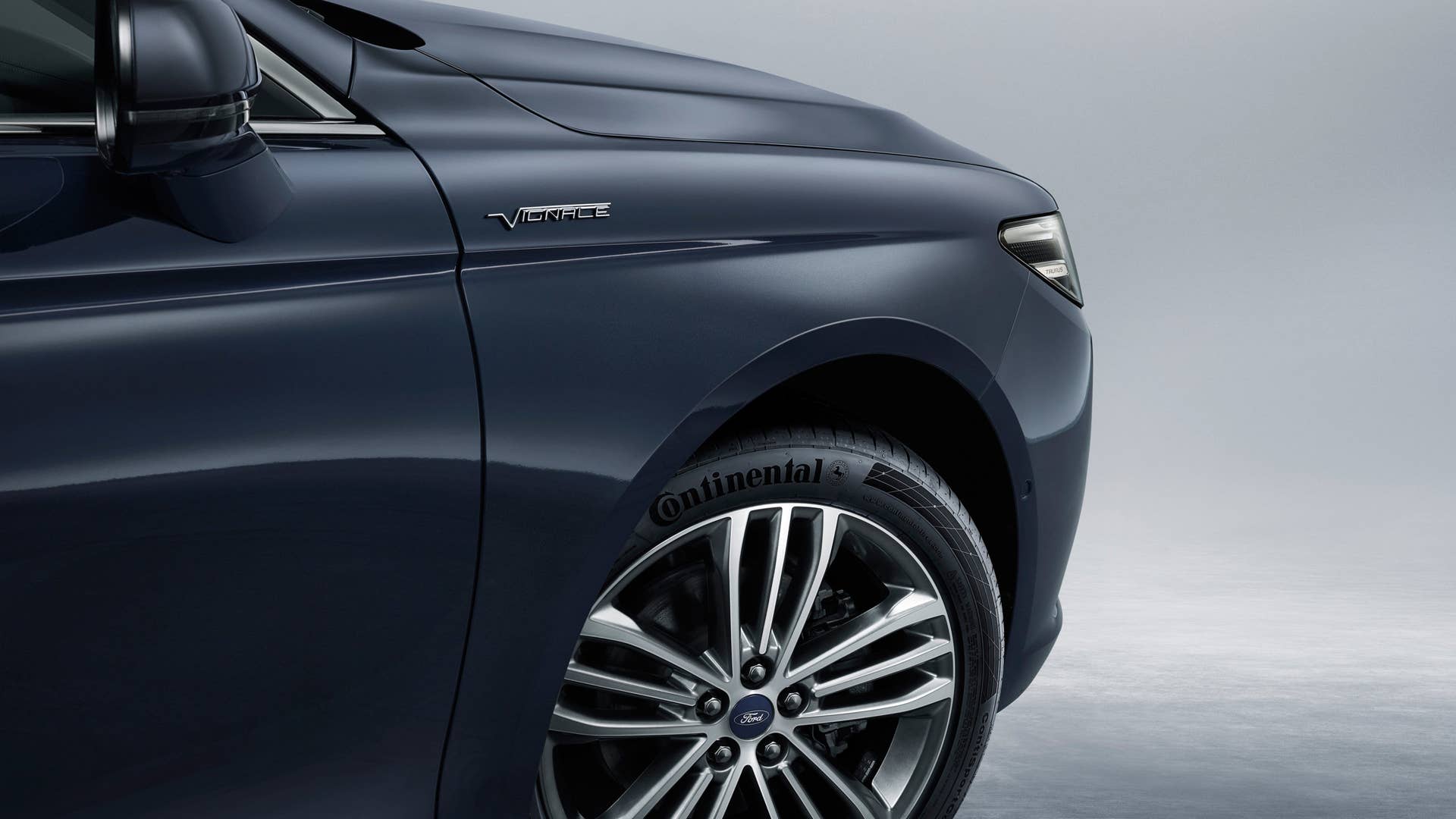 2020 Ford Taurus Vignale (China)