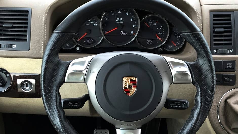 Porsche 911 Turbo-powered VW T5 Transporter