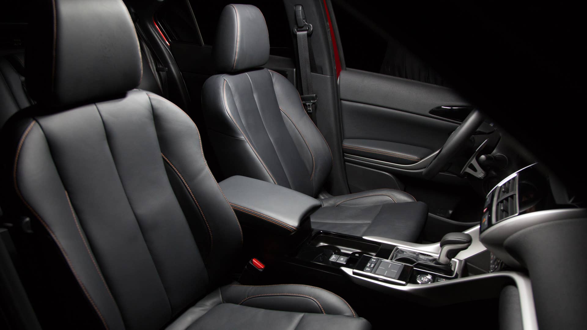 2019 Mitsubishi Eclipse Cross interior