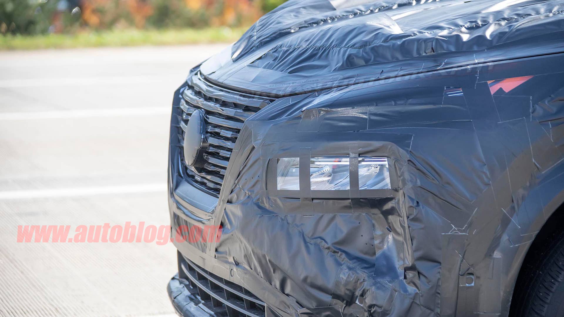 2021 Nissan Rogue in camouflage