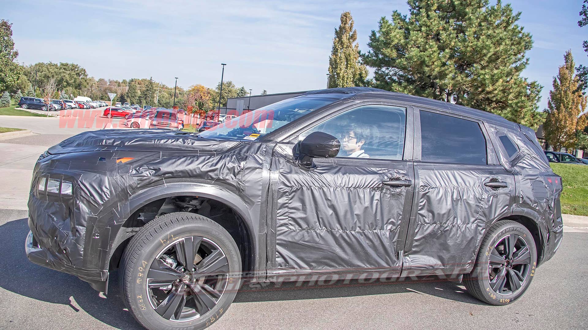 2021 Nissan Rogue in camouflage