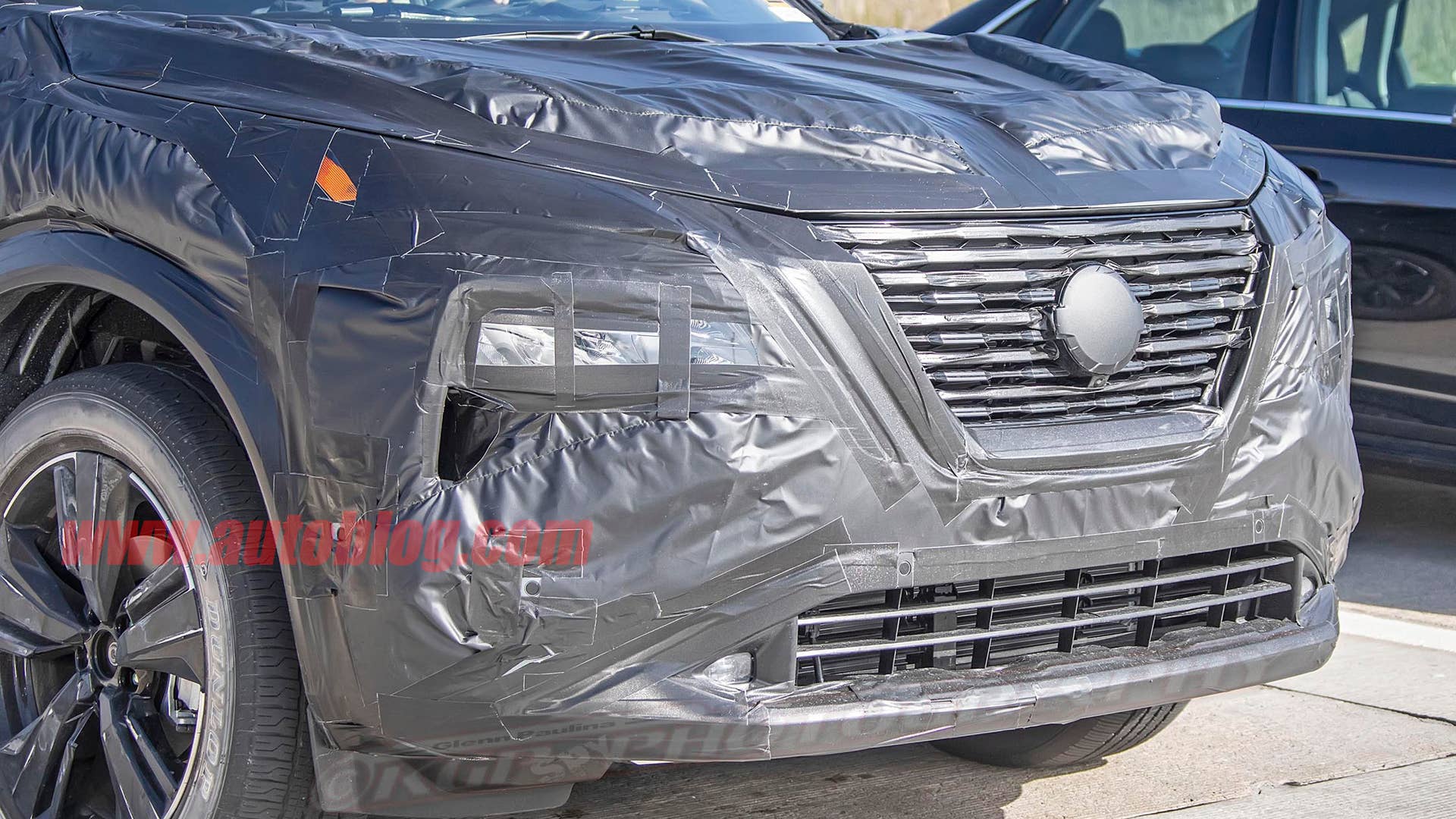 2021 Nissan Rogue in camouflage