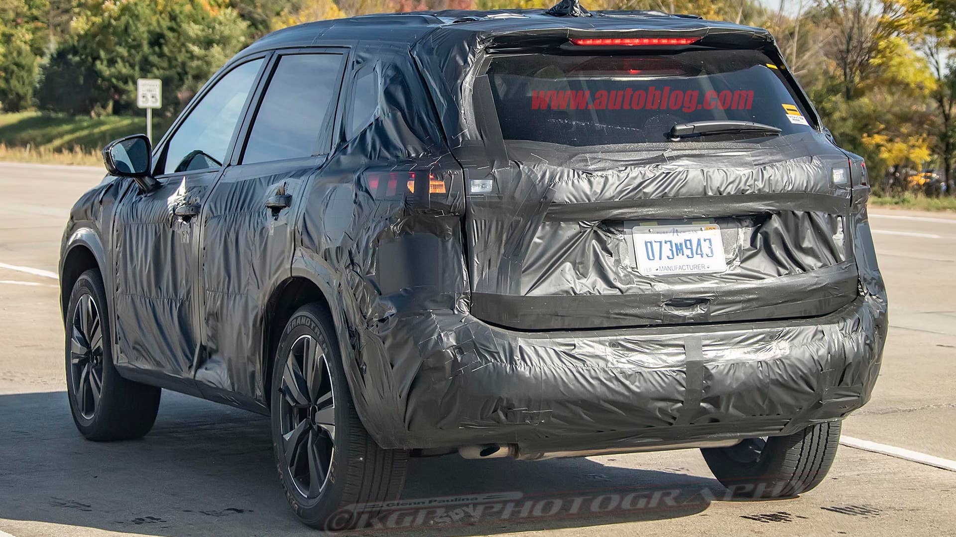 2021 Nissan Rogue in camouflage