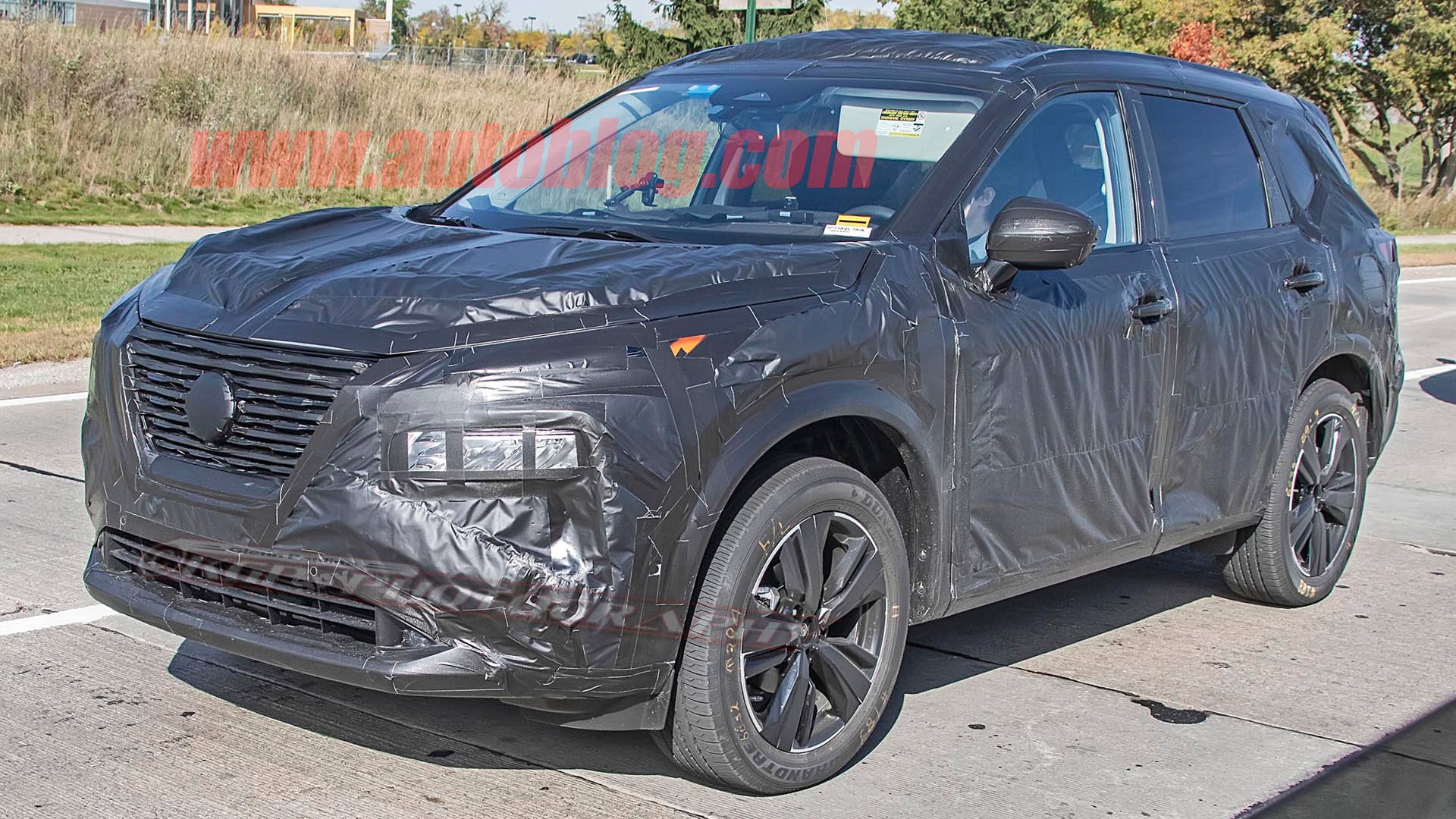 2021 Nissan Rogue in camouflage