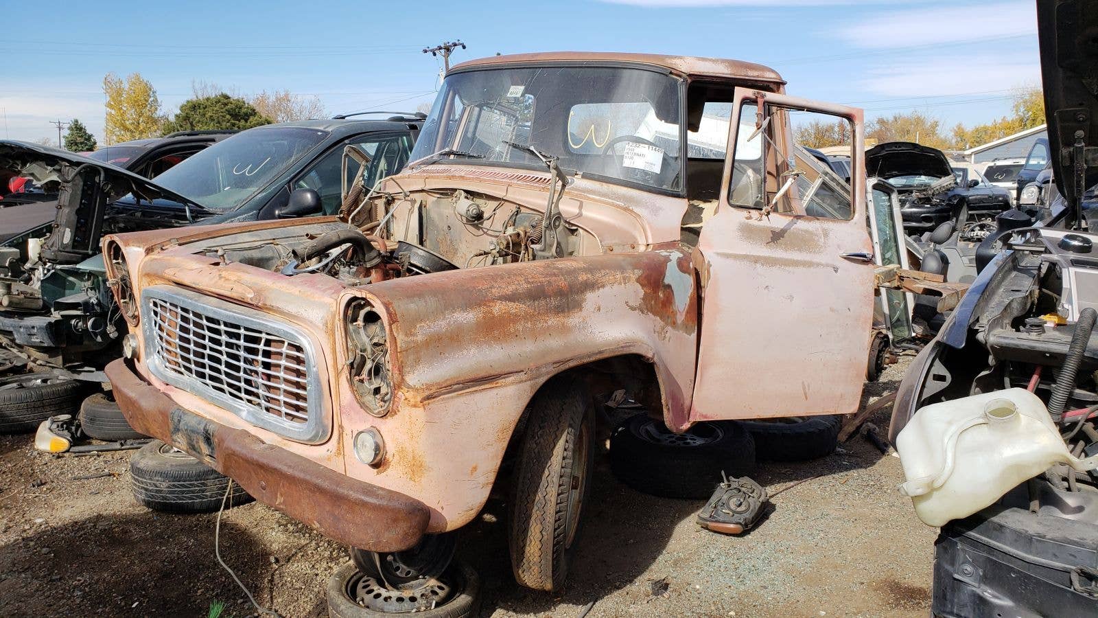 Junked 1959 International Harvester B-110 pickup