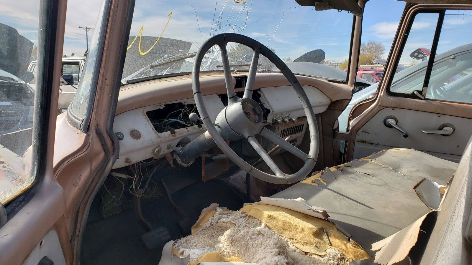 Junked 1959 International Harvester B-110 pickup