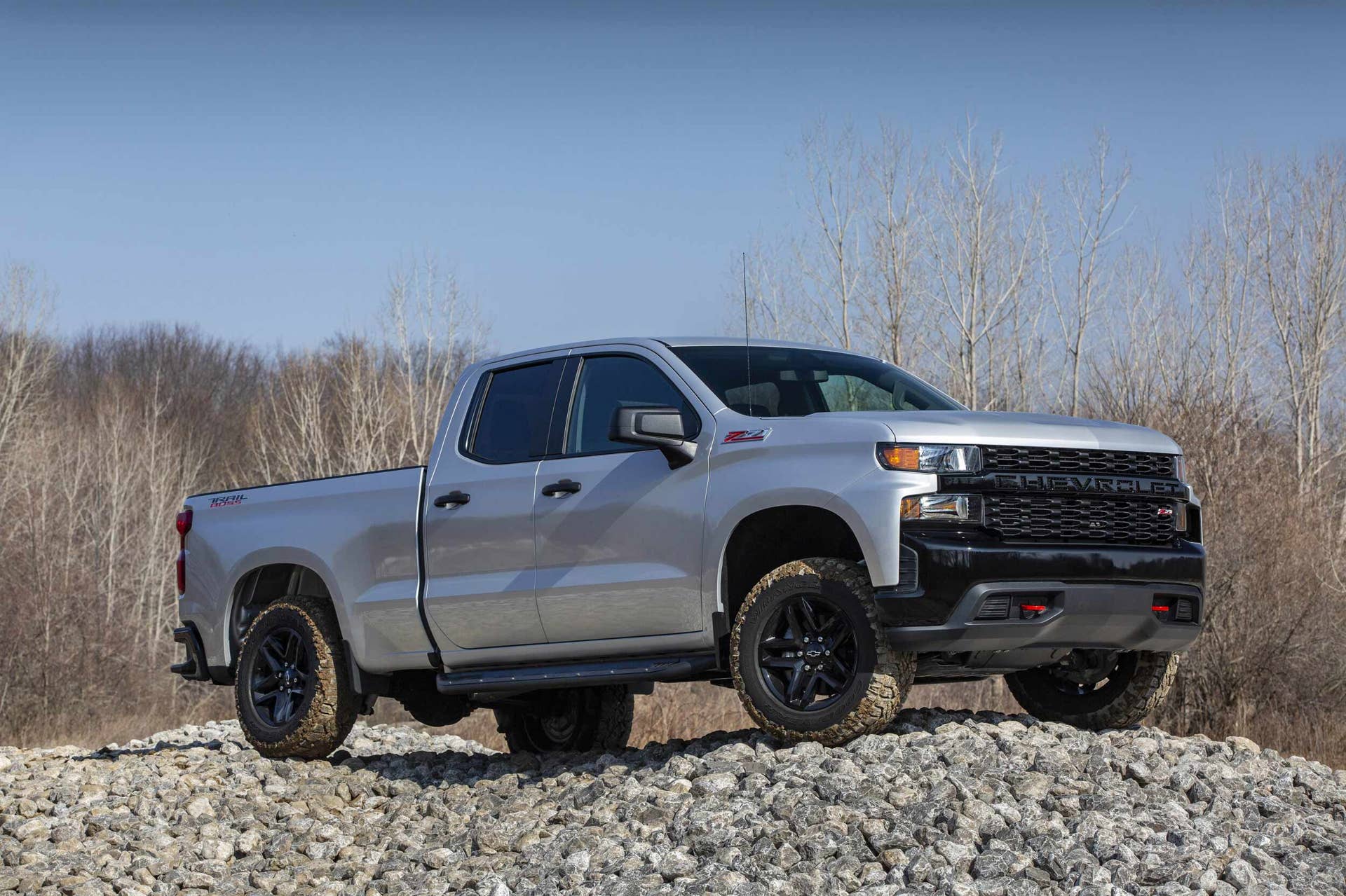 GM has had to delay the launch of its new 3.0-liter Duramax inline-six diesel, thought due to EPA testing. The 2019-model-year orders will be canceled and resubmitted.
