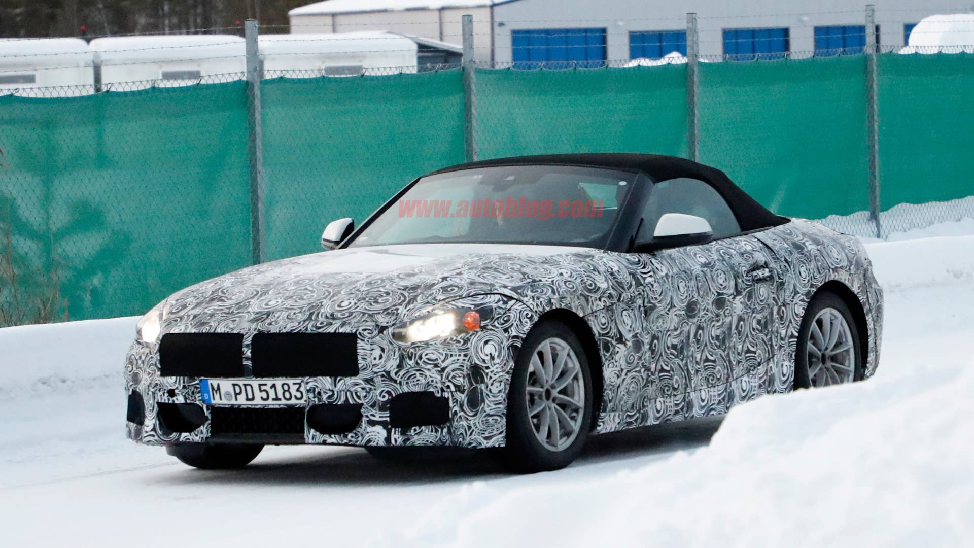 BMW Z5 lead
