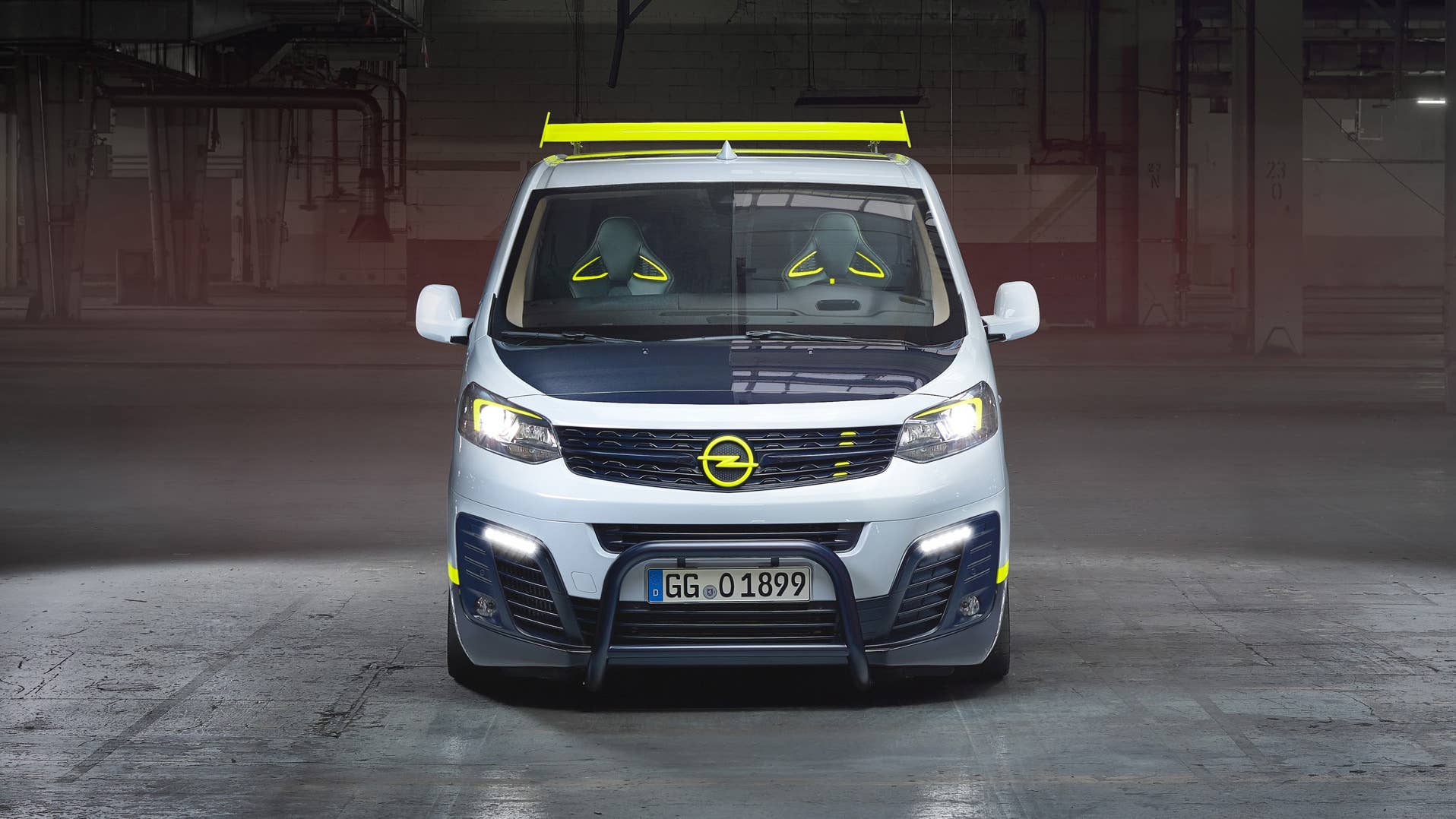 Opel O-Team Zafira Life