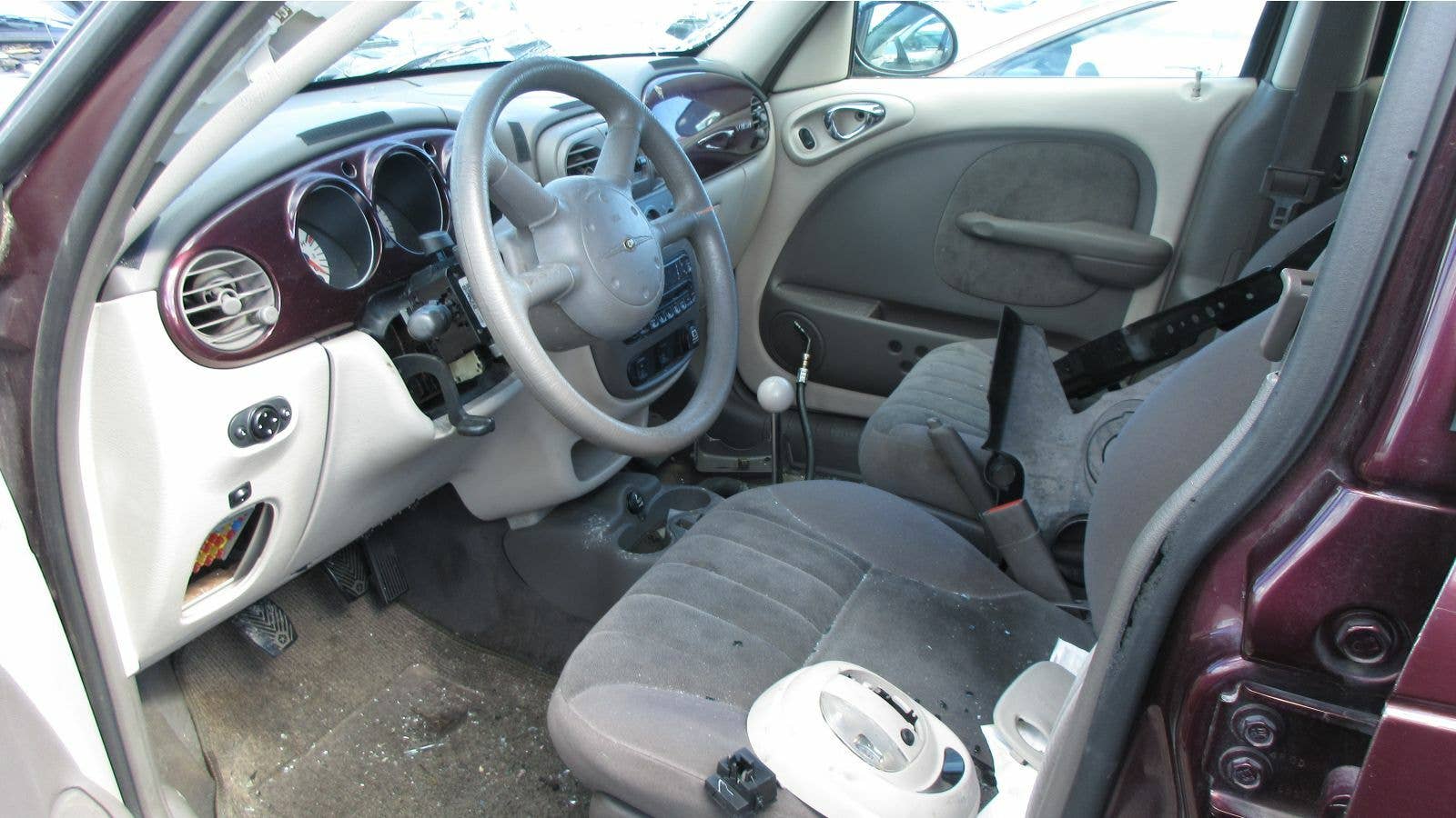 Junked 2002 Chrysler PT Cruiser