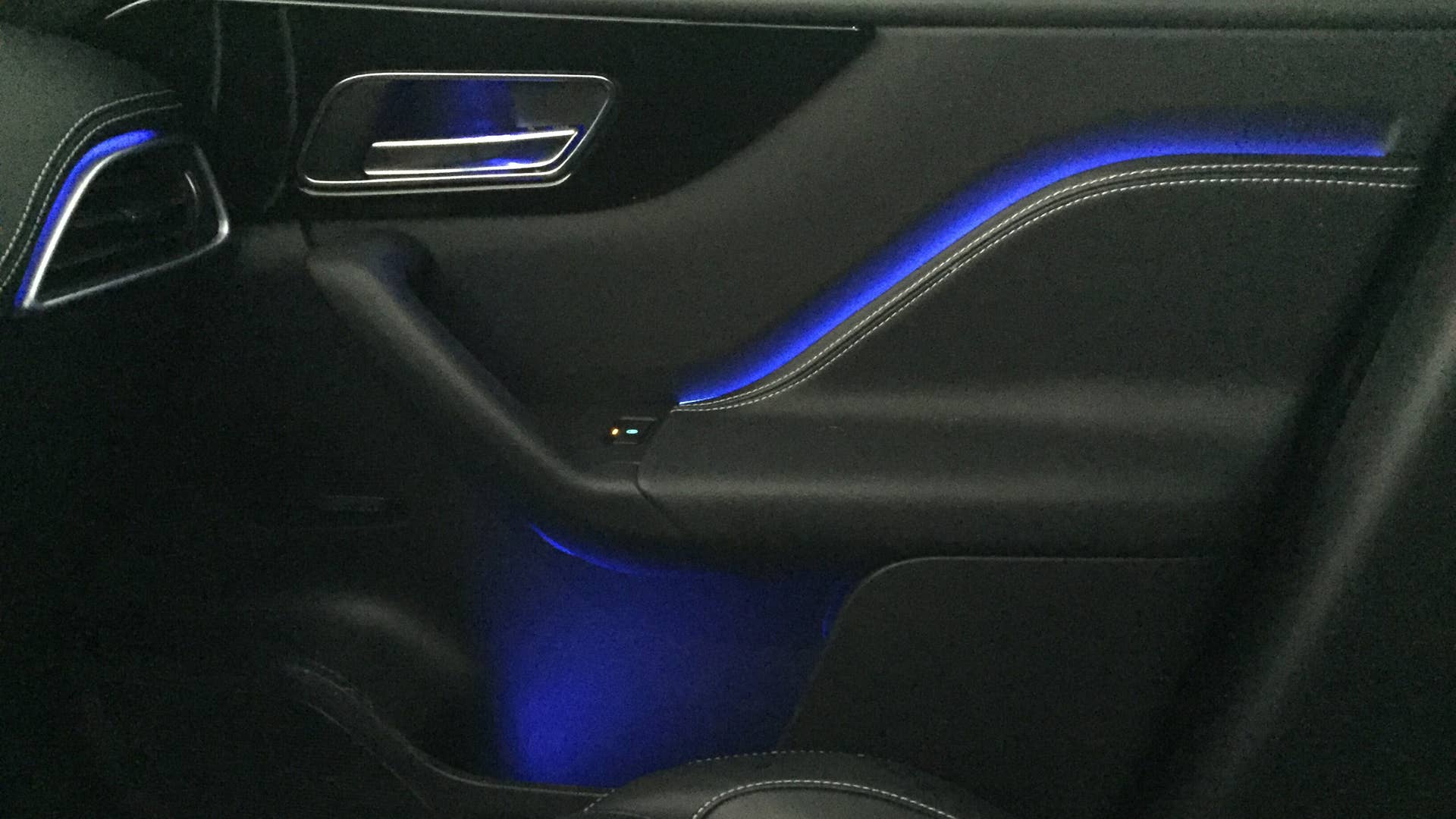 Jaguar F-Pace Ambient Lighting