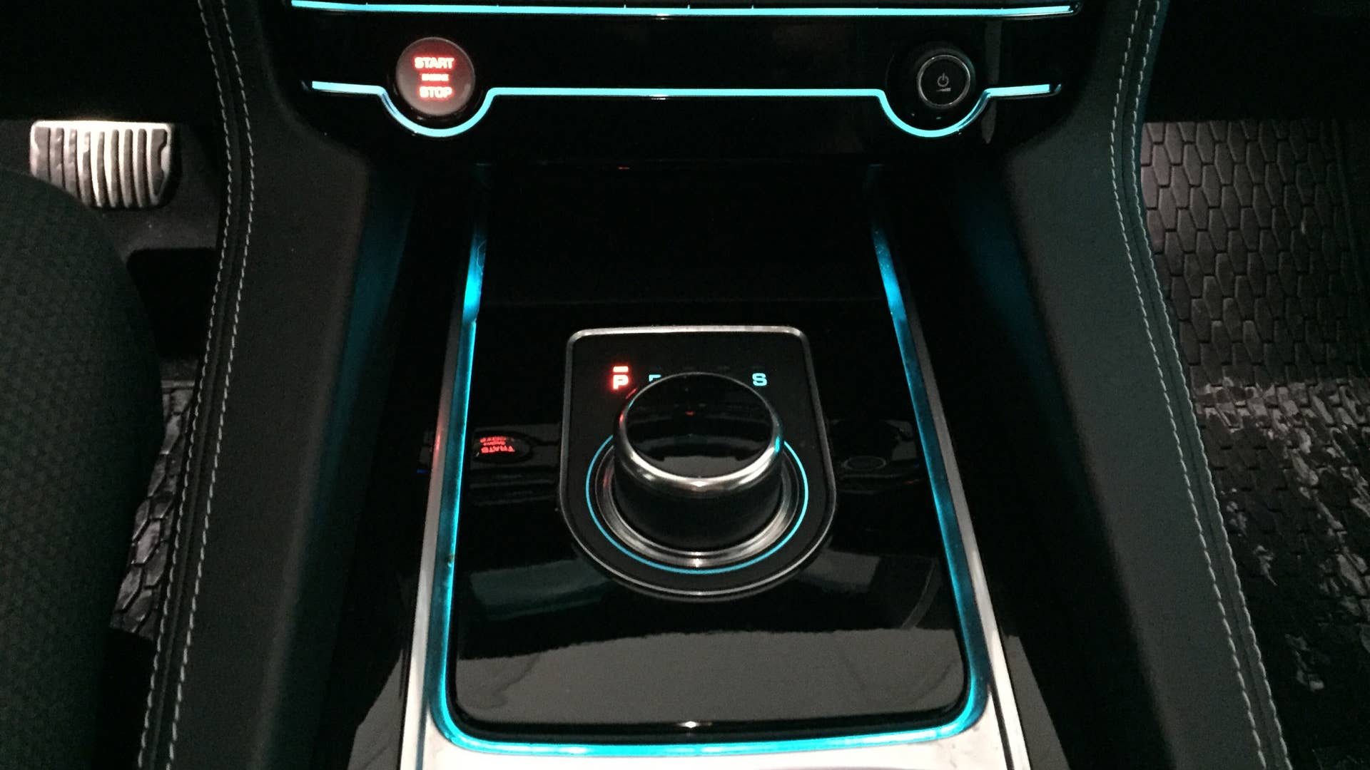 Jaguar F-Pace Ambient Lighting
