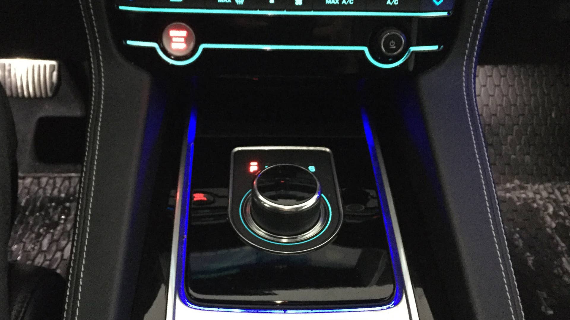 Jaguar F-Pace Ambient Lighting