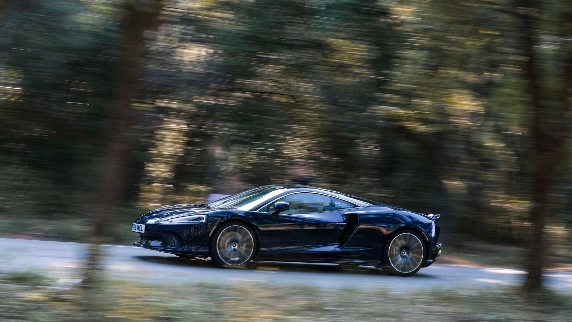 McLaren GT Global Test Drive - St Tropez - Sept 2019 Copyright Free Ref:  McLaren-GT-GlobalTestDrive-0001.JPG