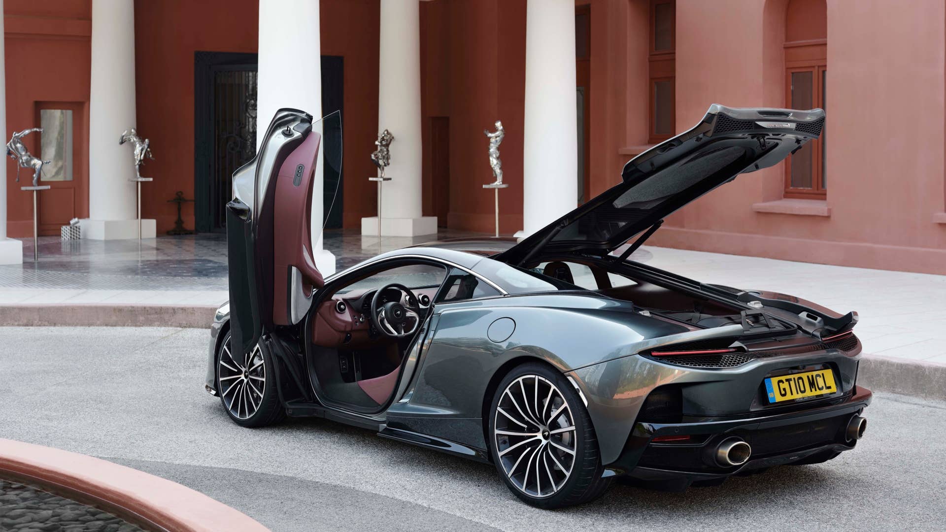 McLaren GT Global Test Drive - St Tropez - Sept 2019 Copyright Free Ref:  McLaren-GT-GlobalTestDrive-0027.JPG