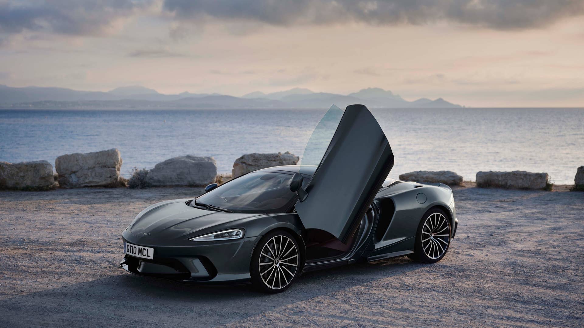 McLaren GT Global Test Drive - St Tropez - Sept 2019 Copyright Free Ref:  McLaren-GT-GlobalTestDrive-0046.JPG