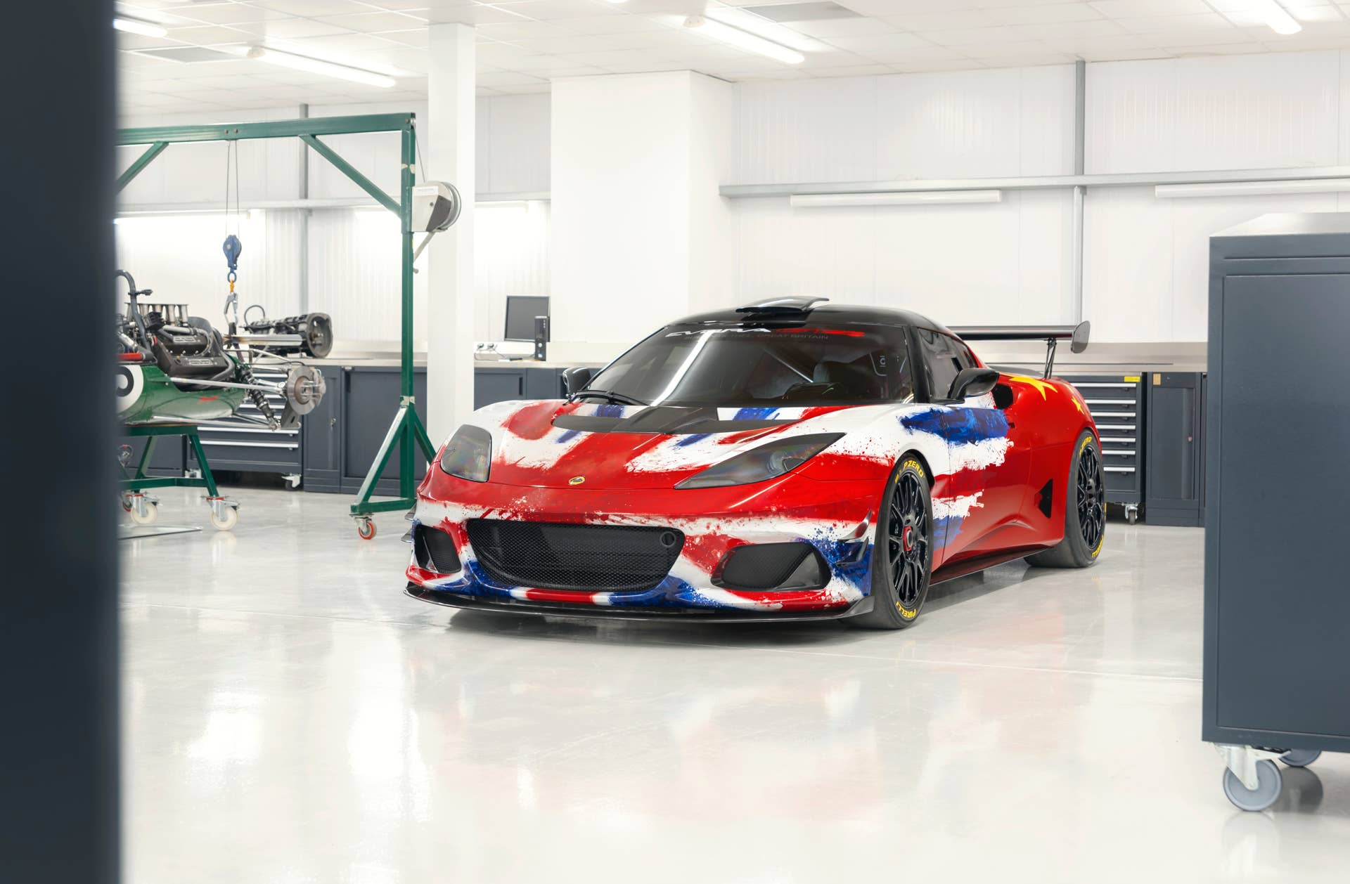 Chinese backer Geely funds new hiring of Lotus engineers