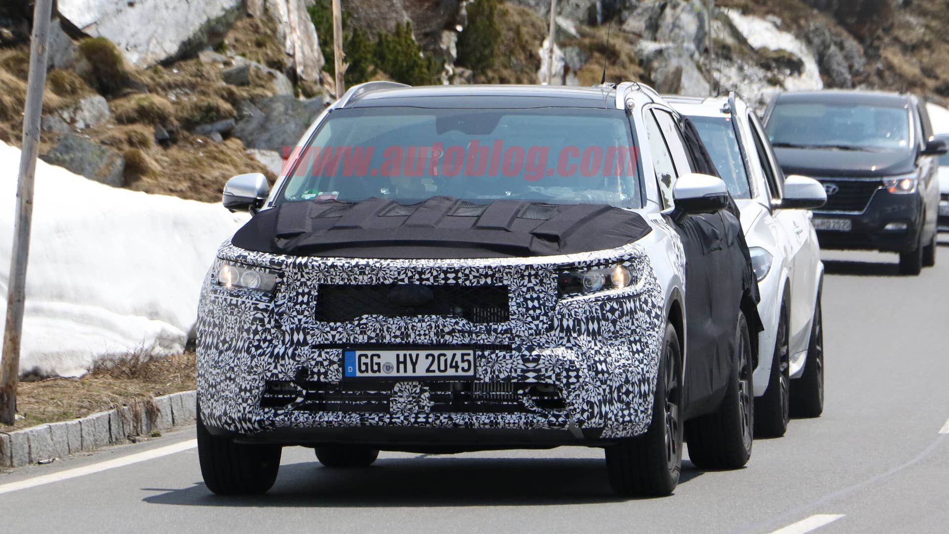 Kia Sorento spy shots