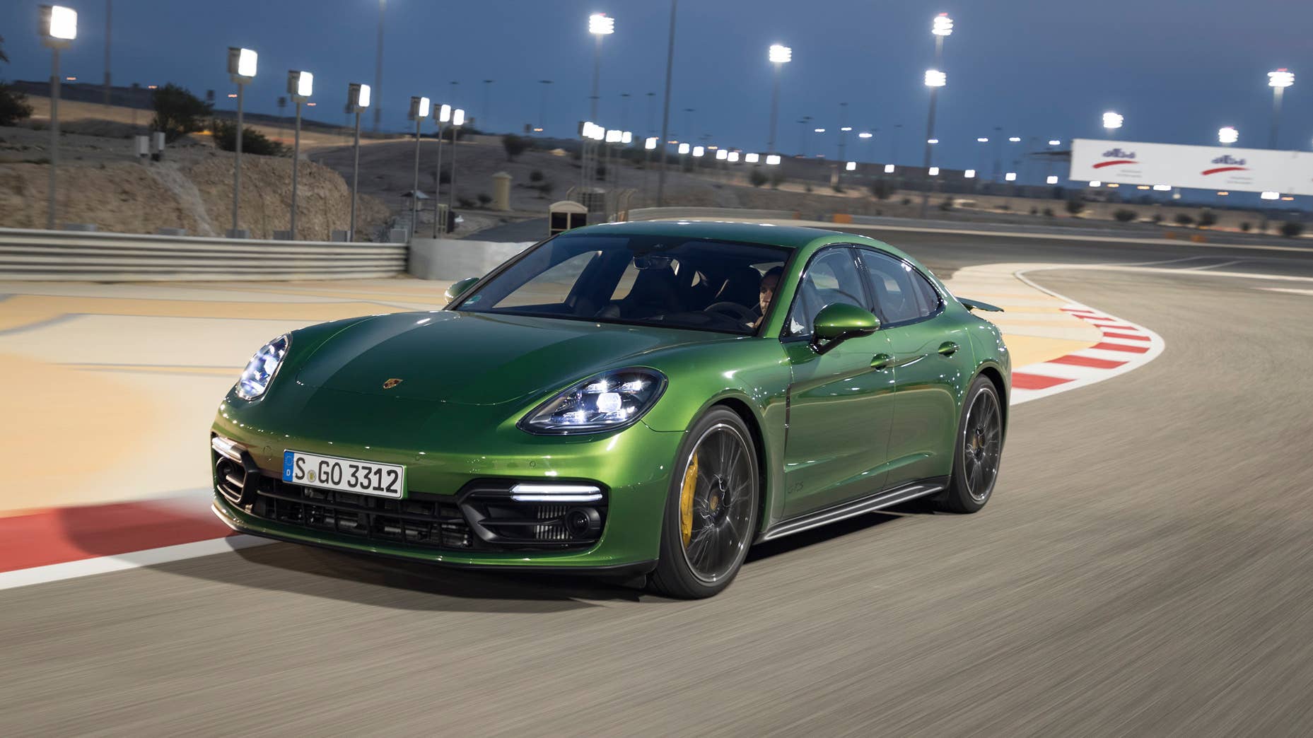 2019 Porsche Panamera GTS