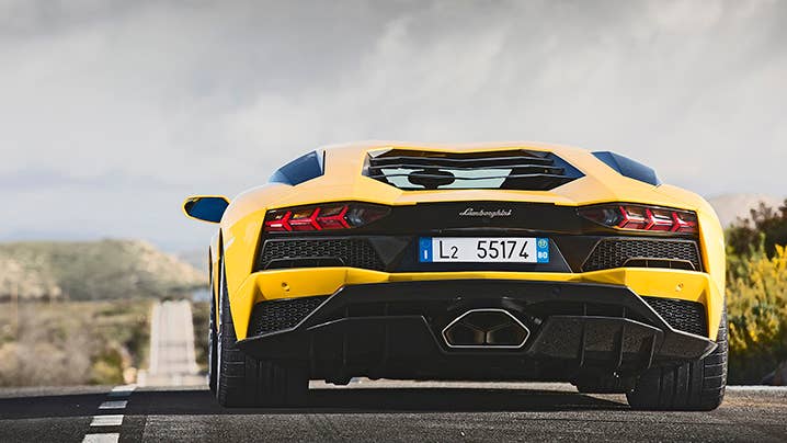 2017 Lamborghini Aventador S
