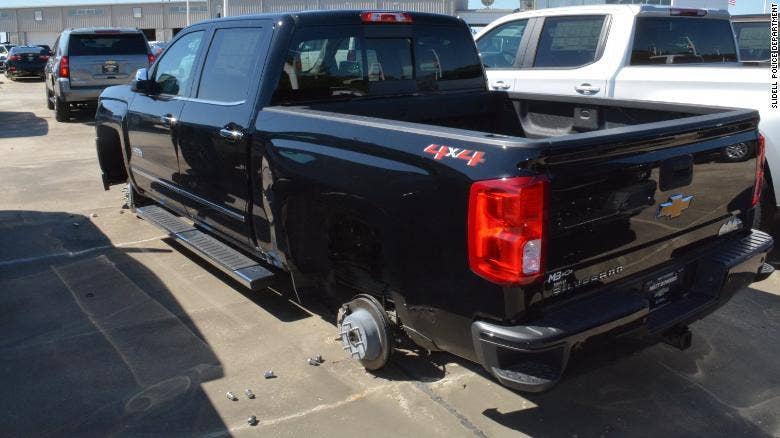 Thieves steal 124 wheels and tires.