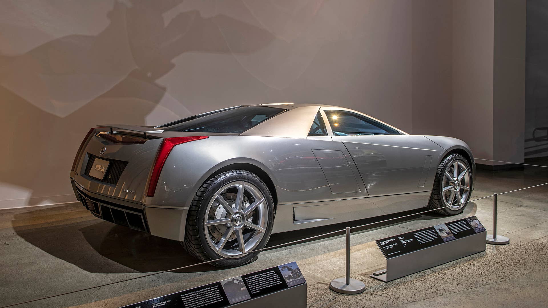 2002 Cadillac Cien Concept