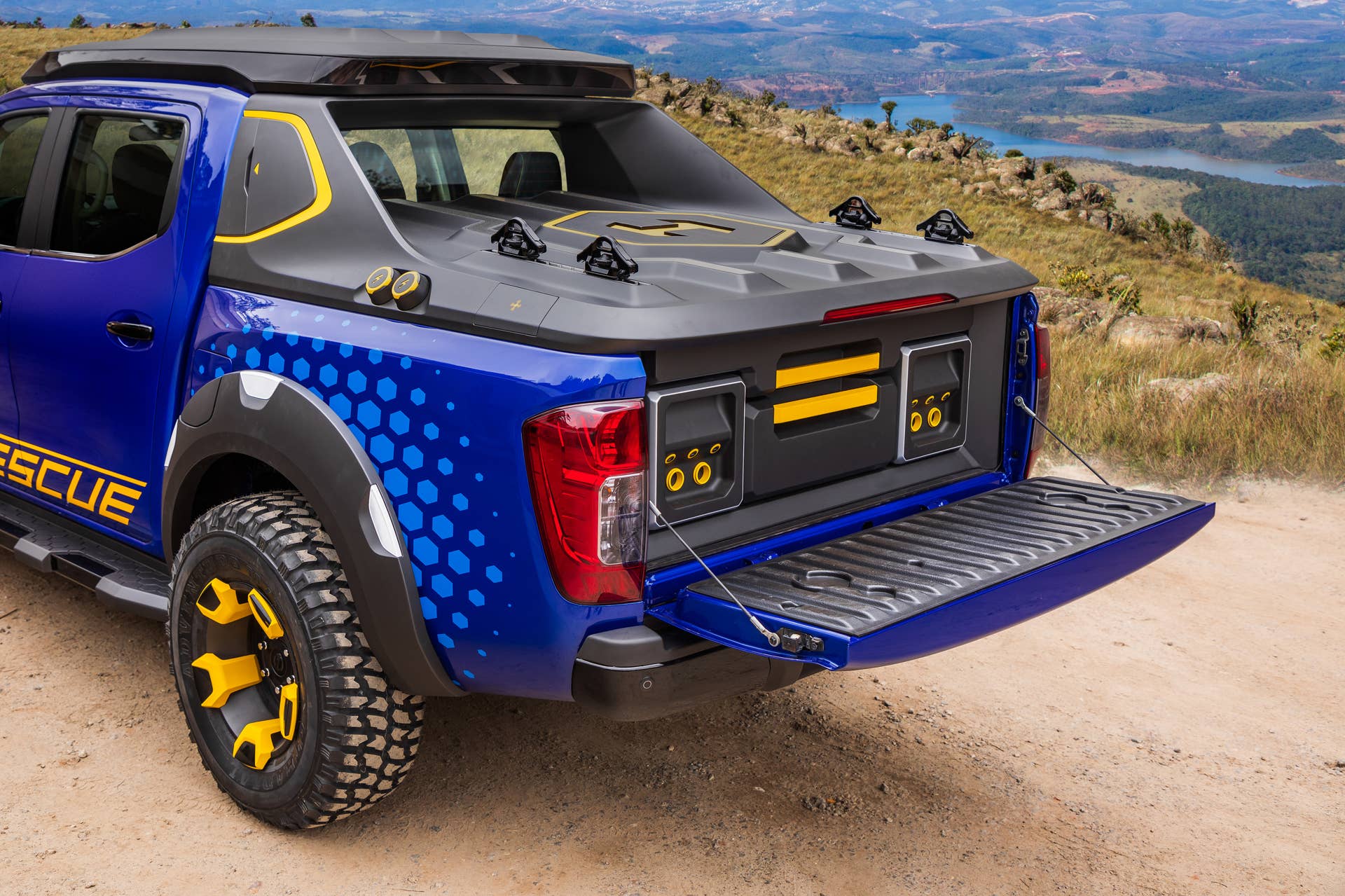 Nissan Frontier Sentinel Concept