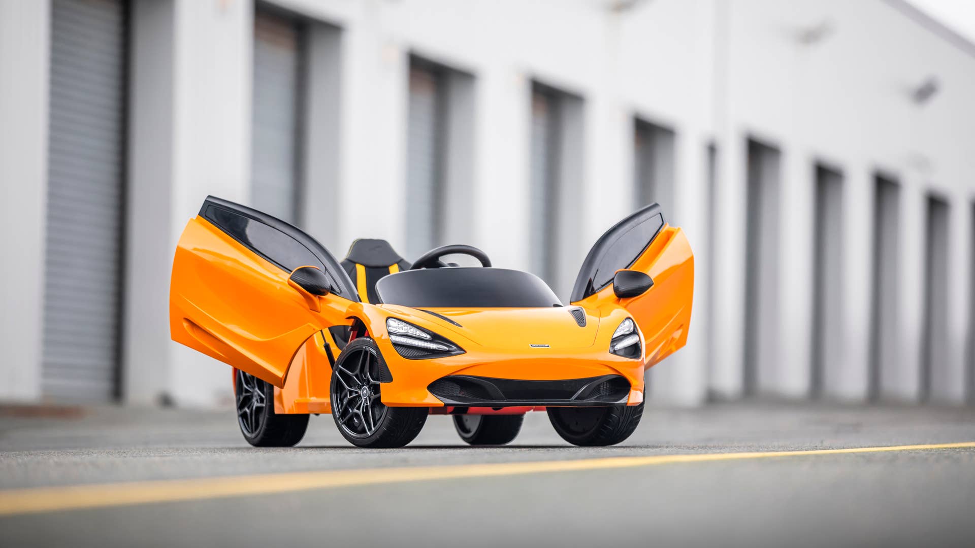 McLaren 720S Ride-On