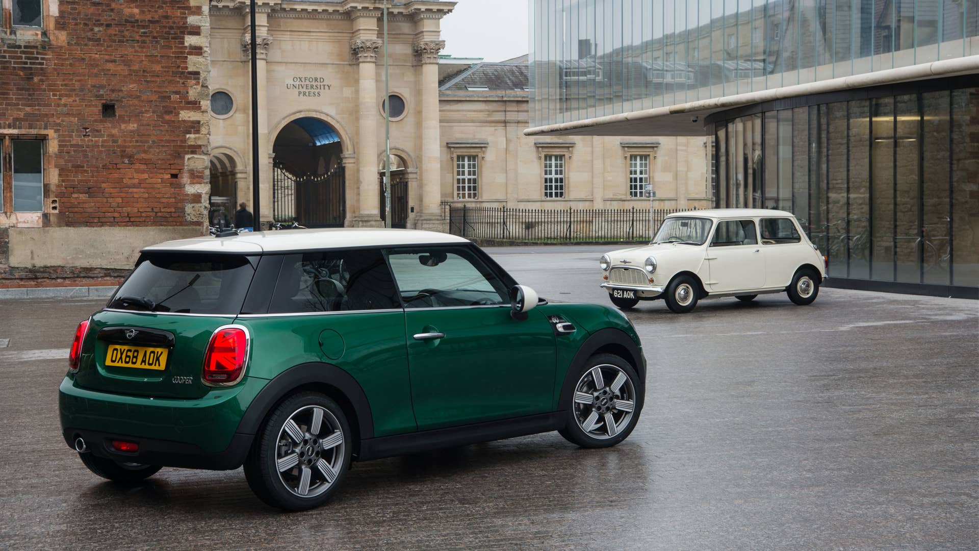 Mini reveal 60 Years Edition