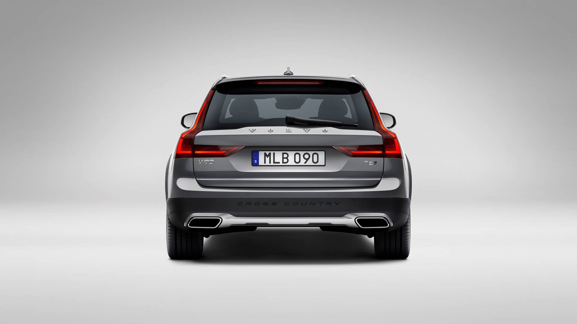 2017 Volvo V90 Cross Country Rear End Exterior