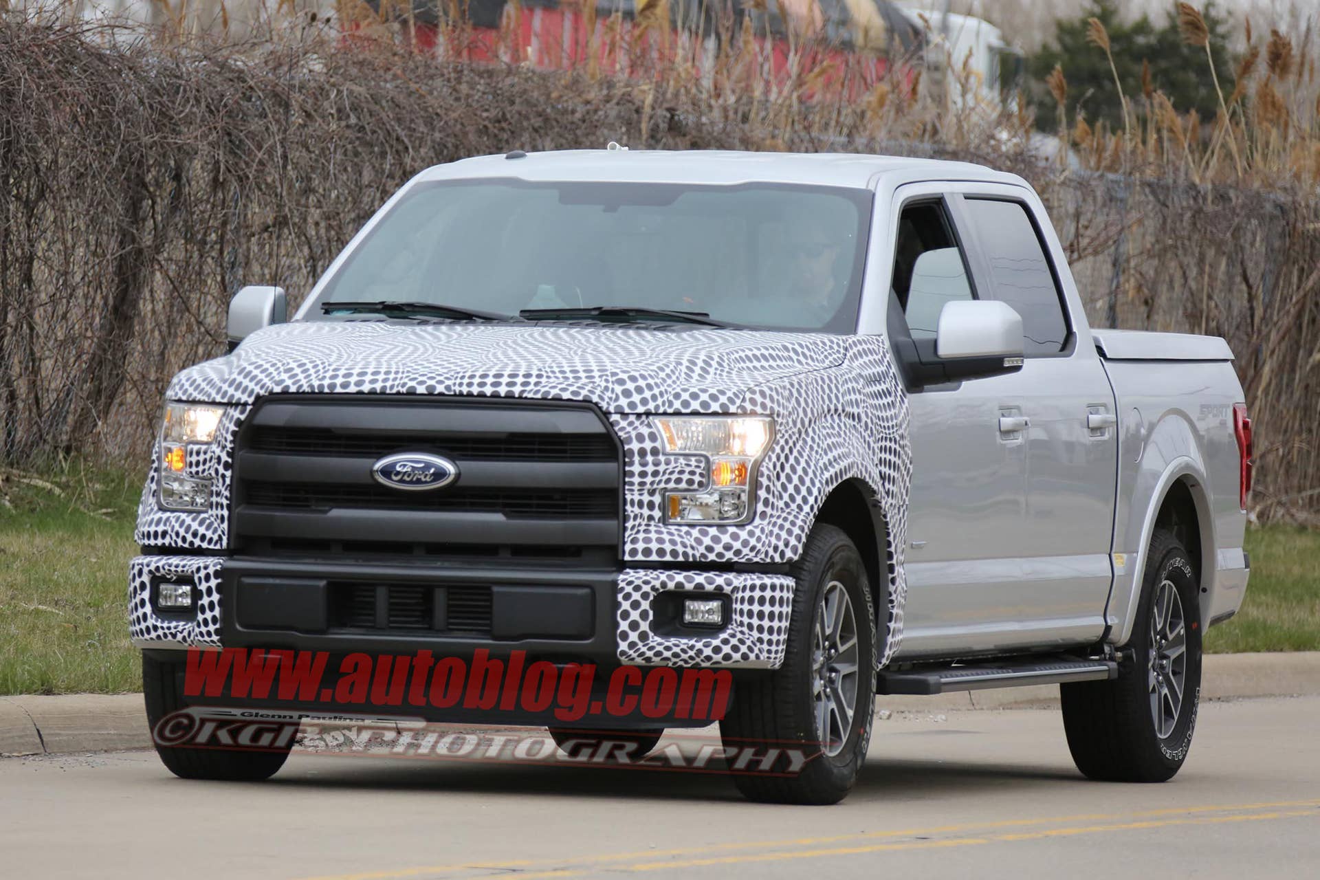 2018 ford f-150 spy shots three quarters