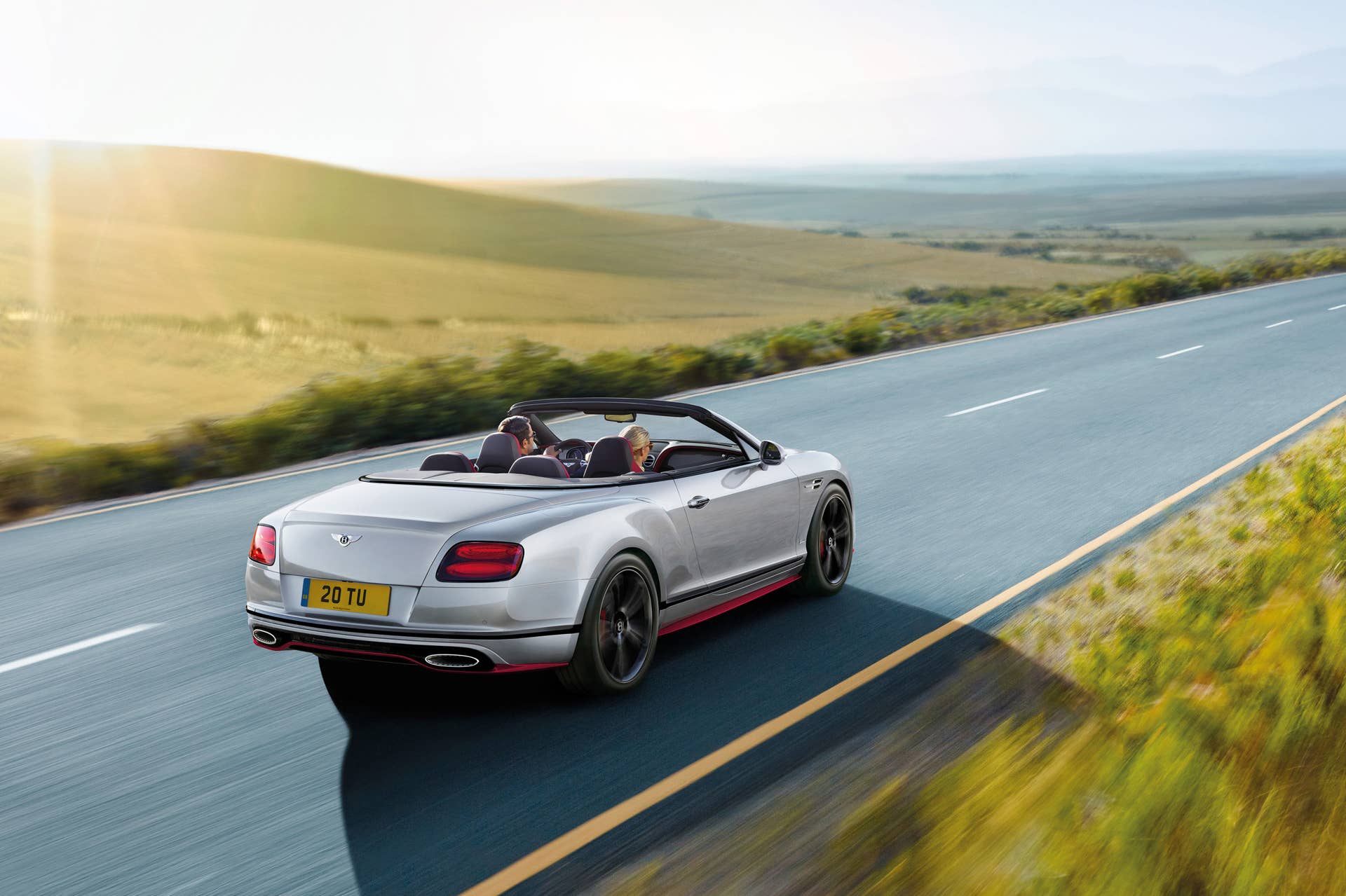 2017 Bentley Continental GTC Speed Black Edition rear 3/4 motion