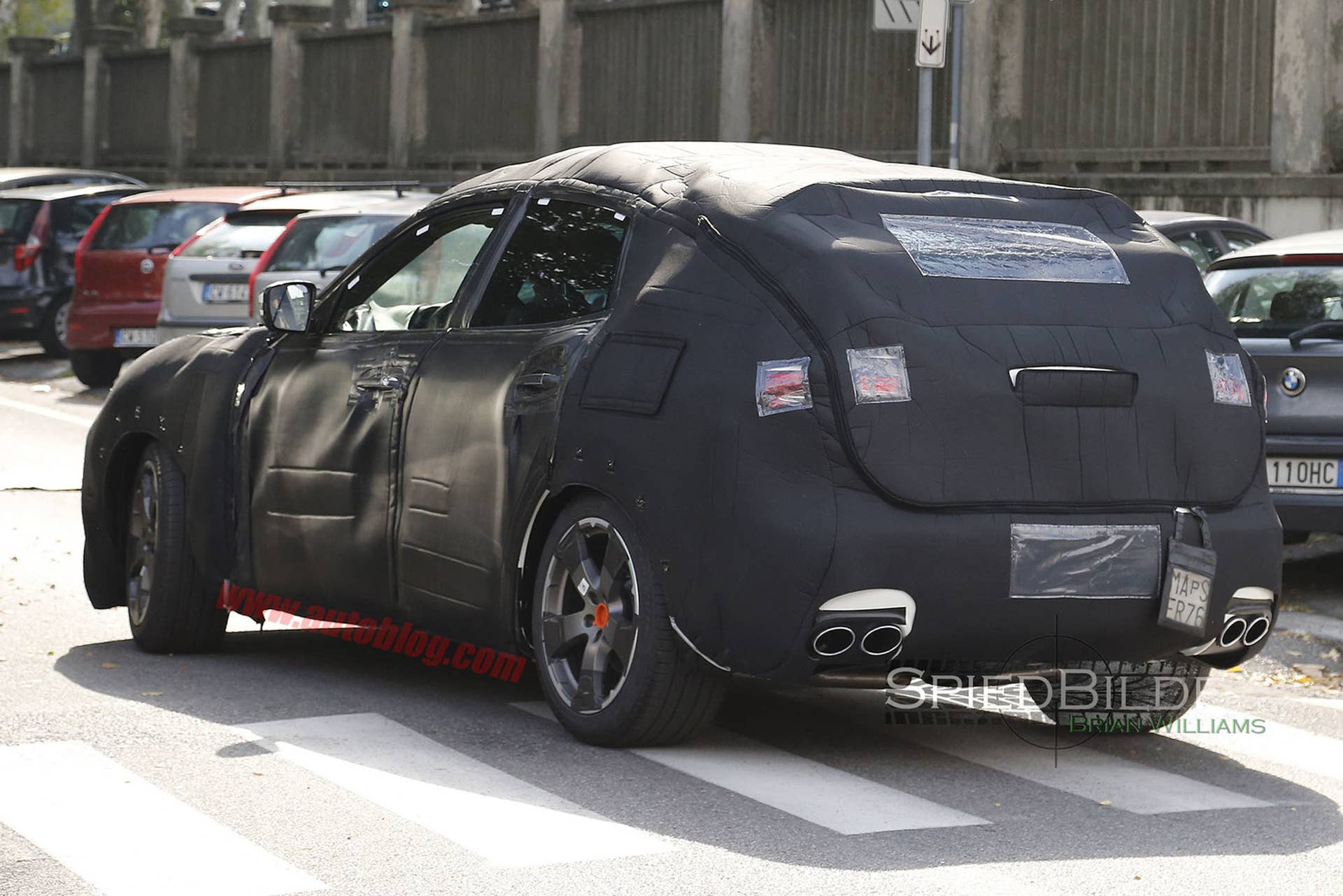 2017 Maserati Levante prototype rear 3/4