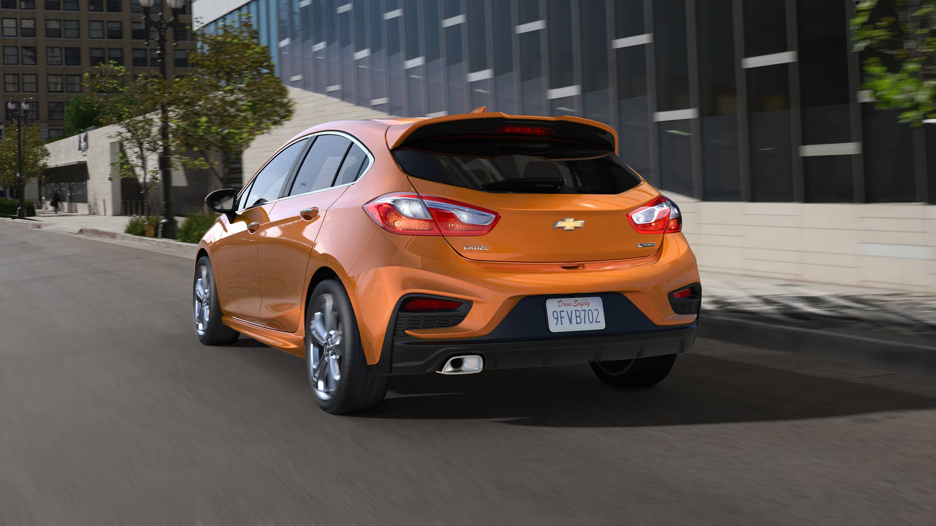 2017 Chevy Cruze Hatchback rear 3/4 motion