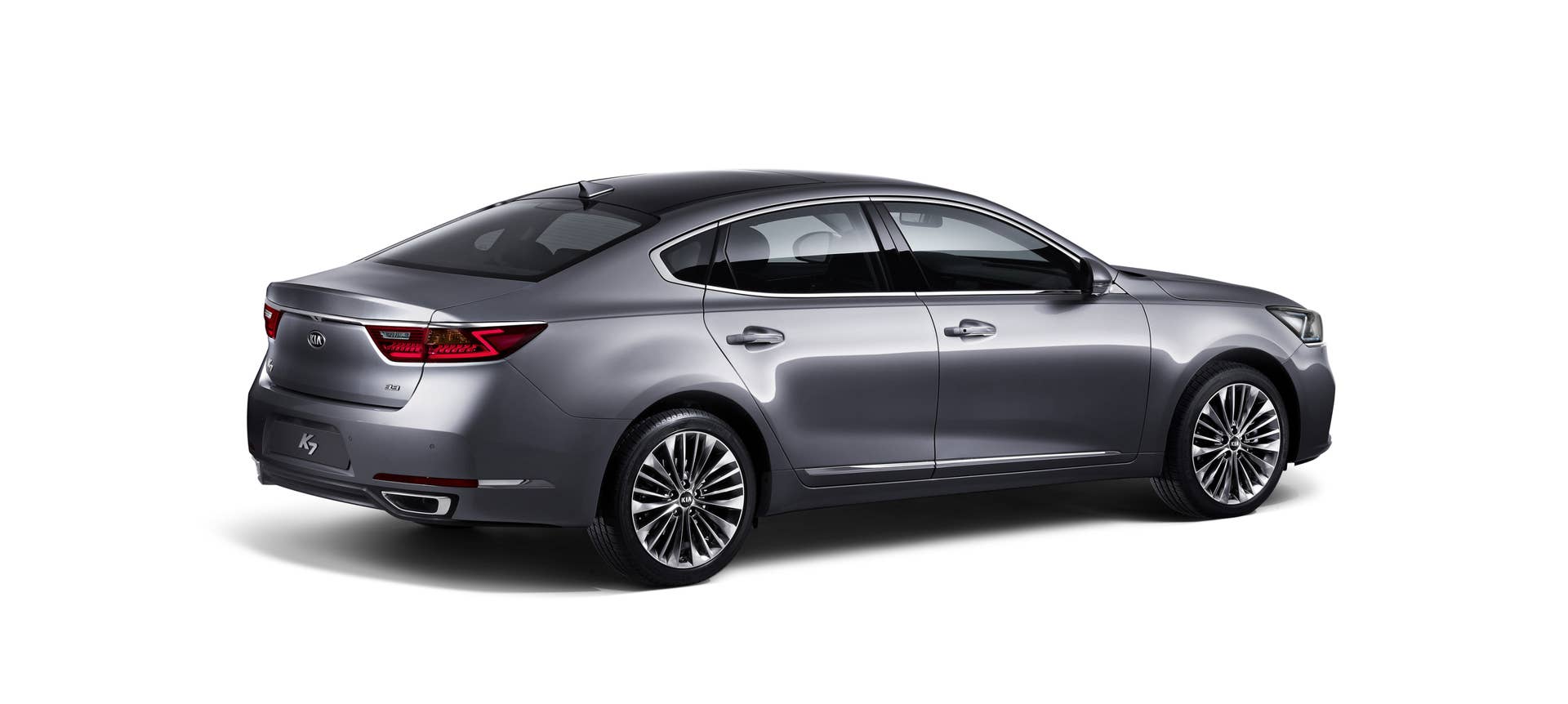 2016 Kia Cadenza rear 3/4