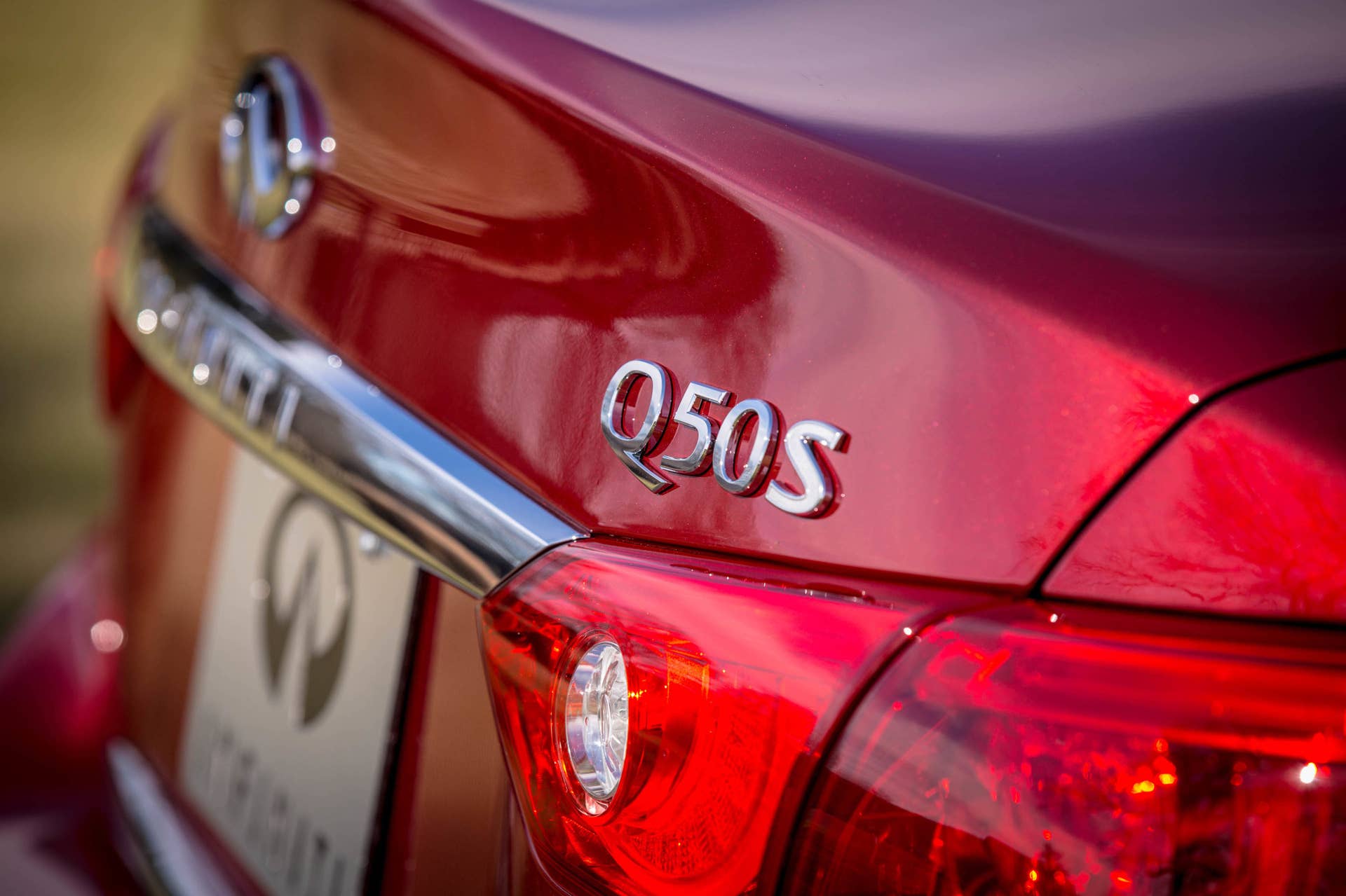 2017 Infiniti Q50S 3.0t rear detail