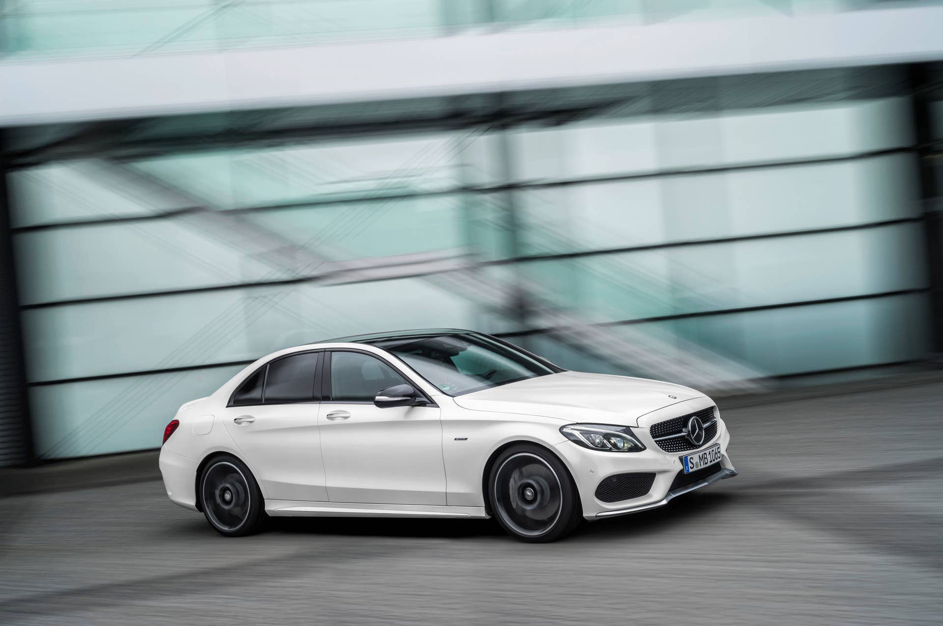 Mercedes-Benz C 450 AMG 4MATIC, Exterieur: DiamantweiÃ exterior: diamond white