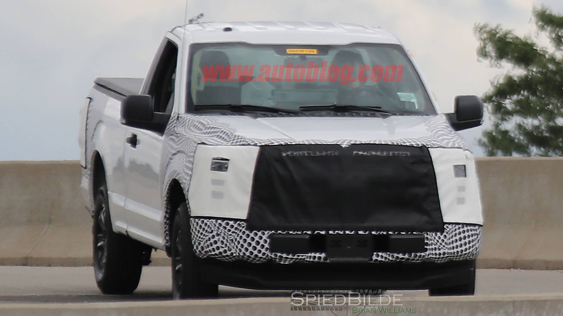 2018 ford f-150 spy photo