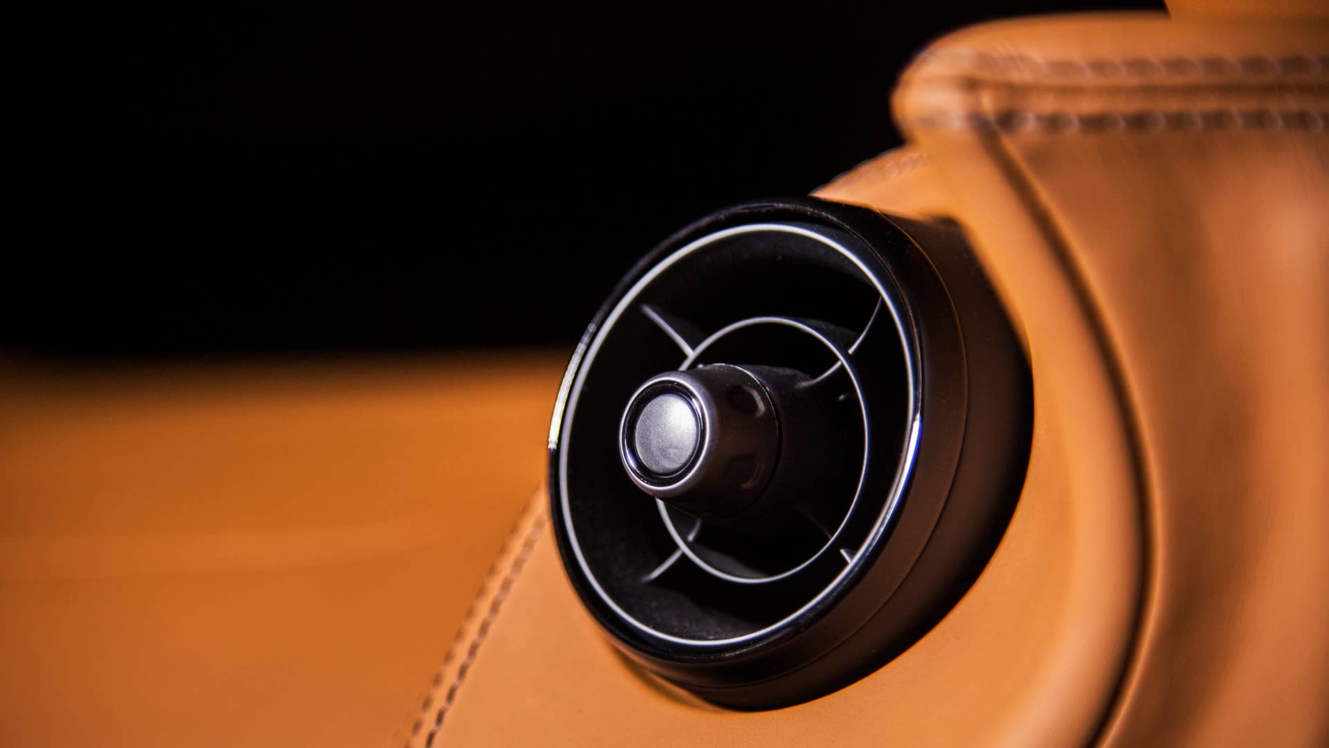 McLaren 570GT by MSO Concept Interior Vent Close Up