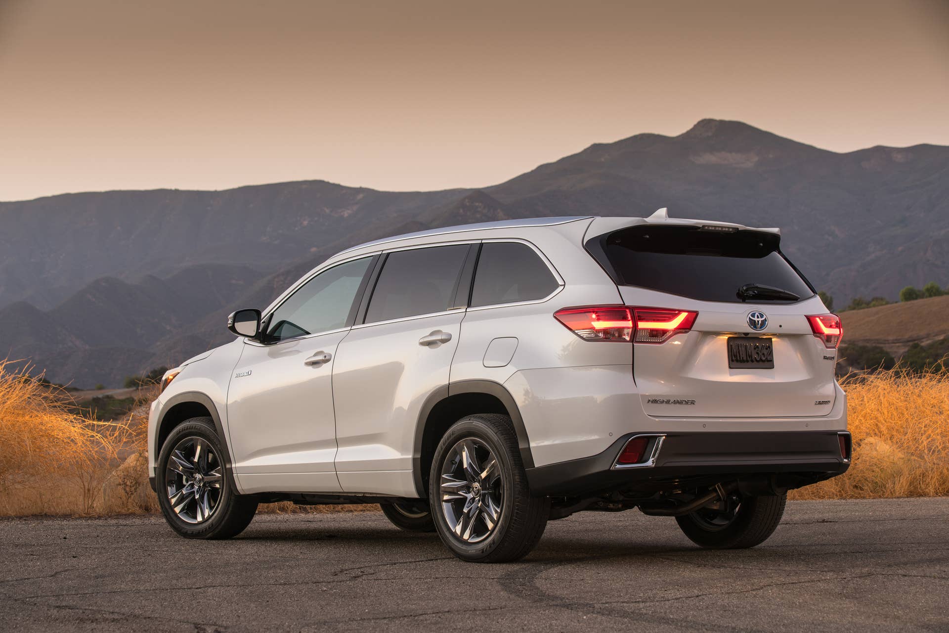 2017 Toyota Highlander Limited Platinum