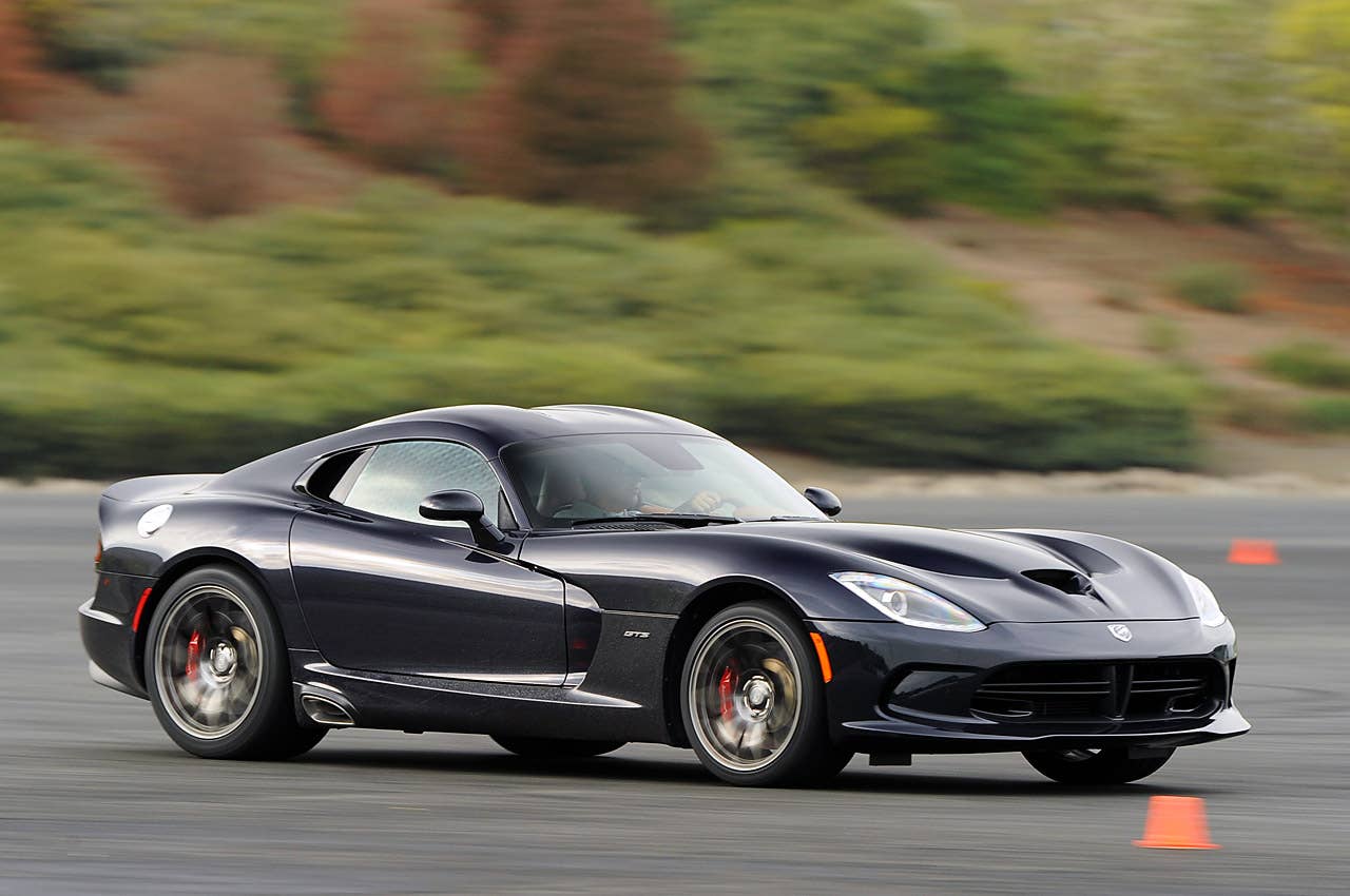 2013 SRT Viper driving